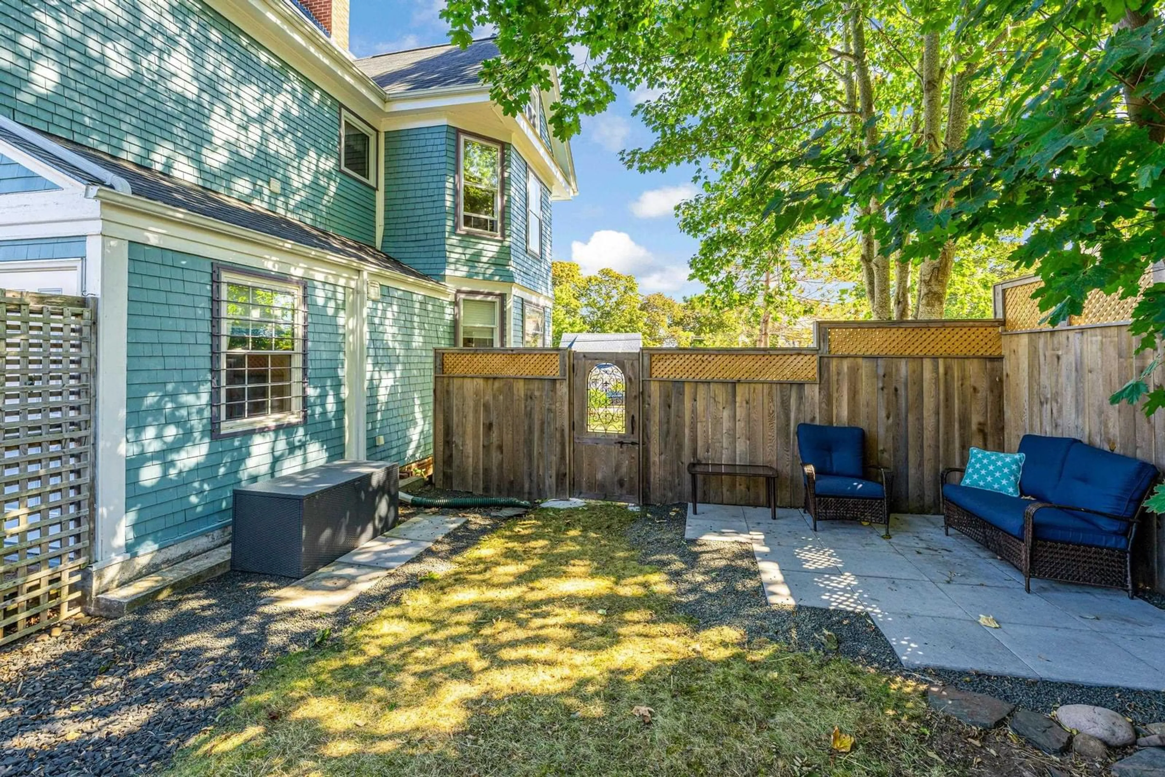 Patio, unknown for 95 First Ave, Digby Nova Scotia B0V 1A0