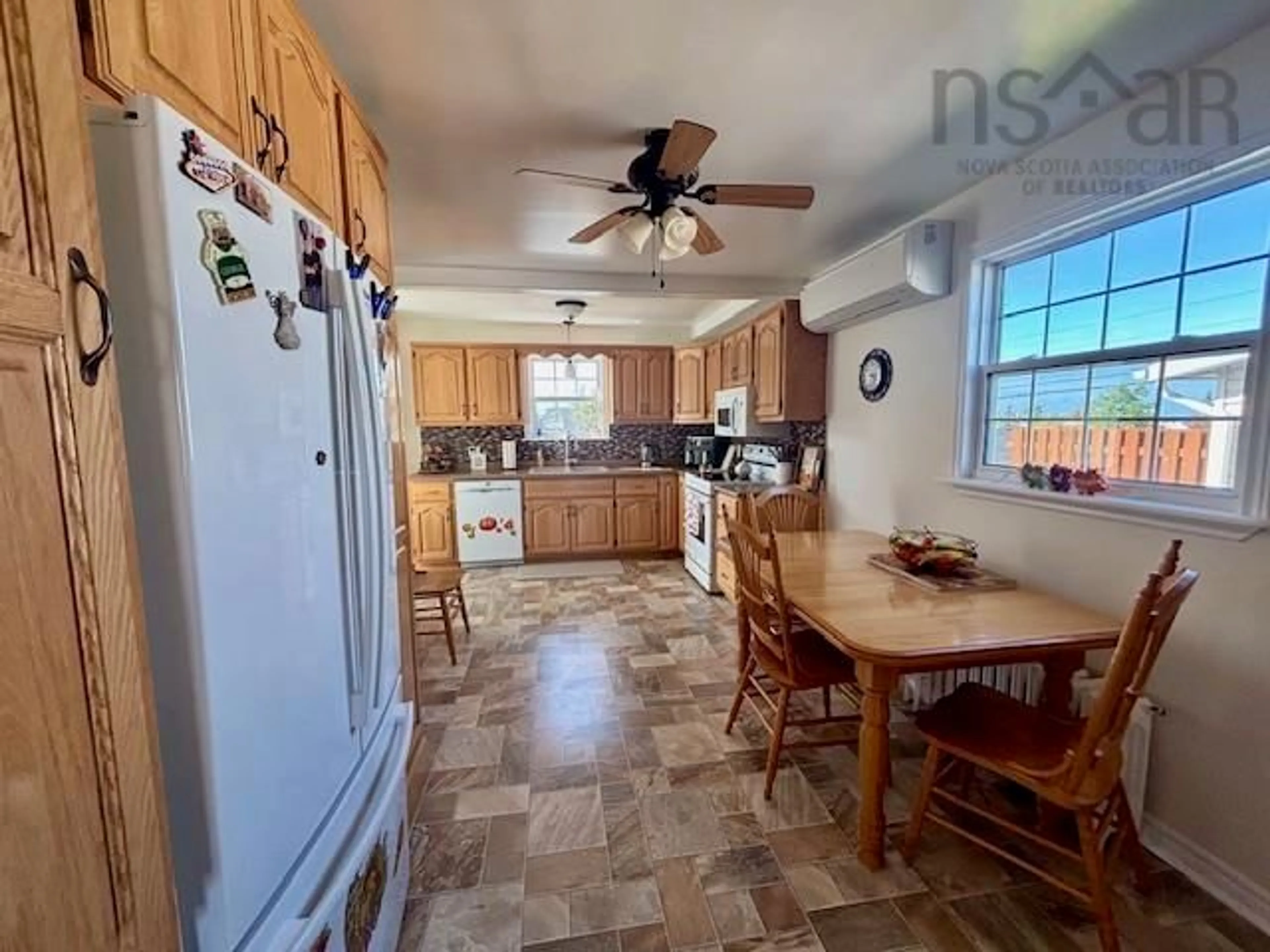 Unknown for 613 Acadia St, New Waterford Nova Scotia B1H 4A8