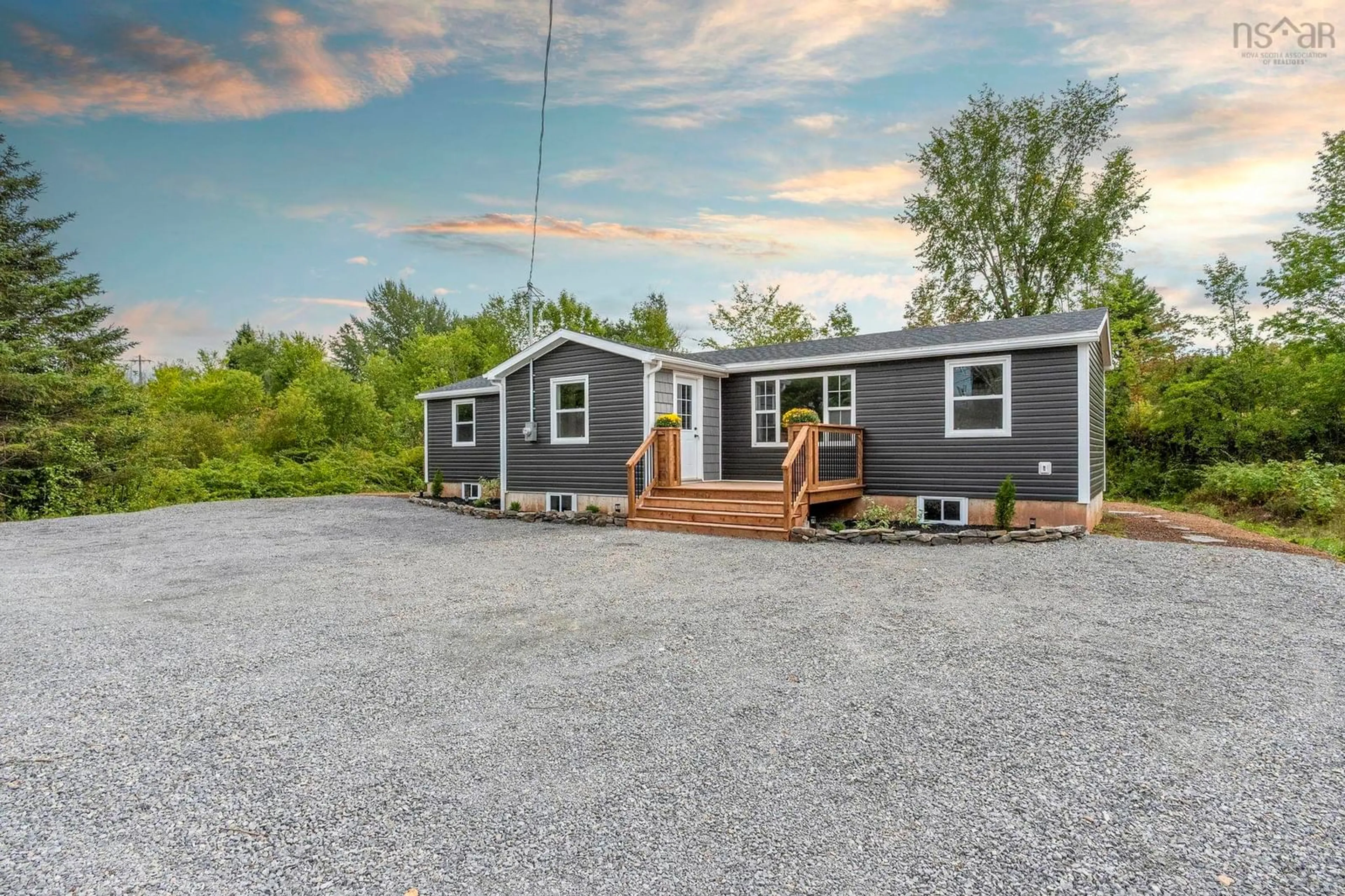 Unknown for 4668 Highway 1, Three Mile Plains Nova Scotia B0N 2T0