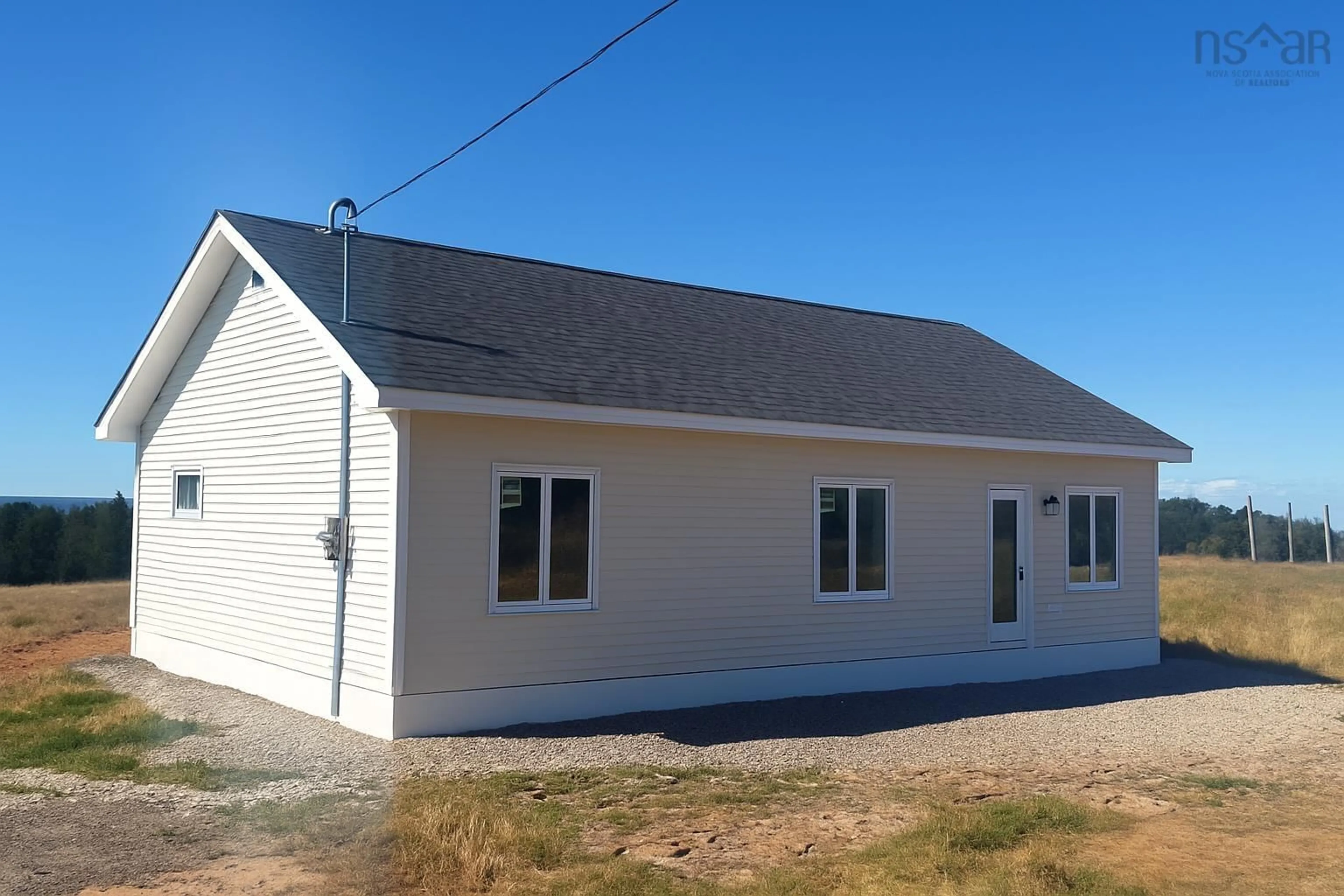 Home with vinyl exterior material, building for 633 Ross Creek Rd, Ross Creek Nova Scotia B0P 1H0