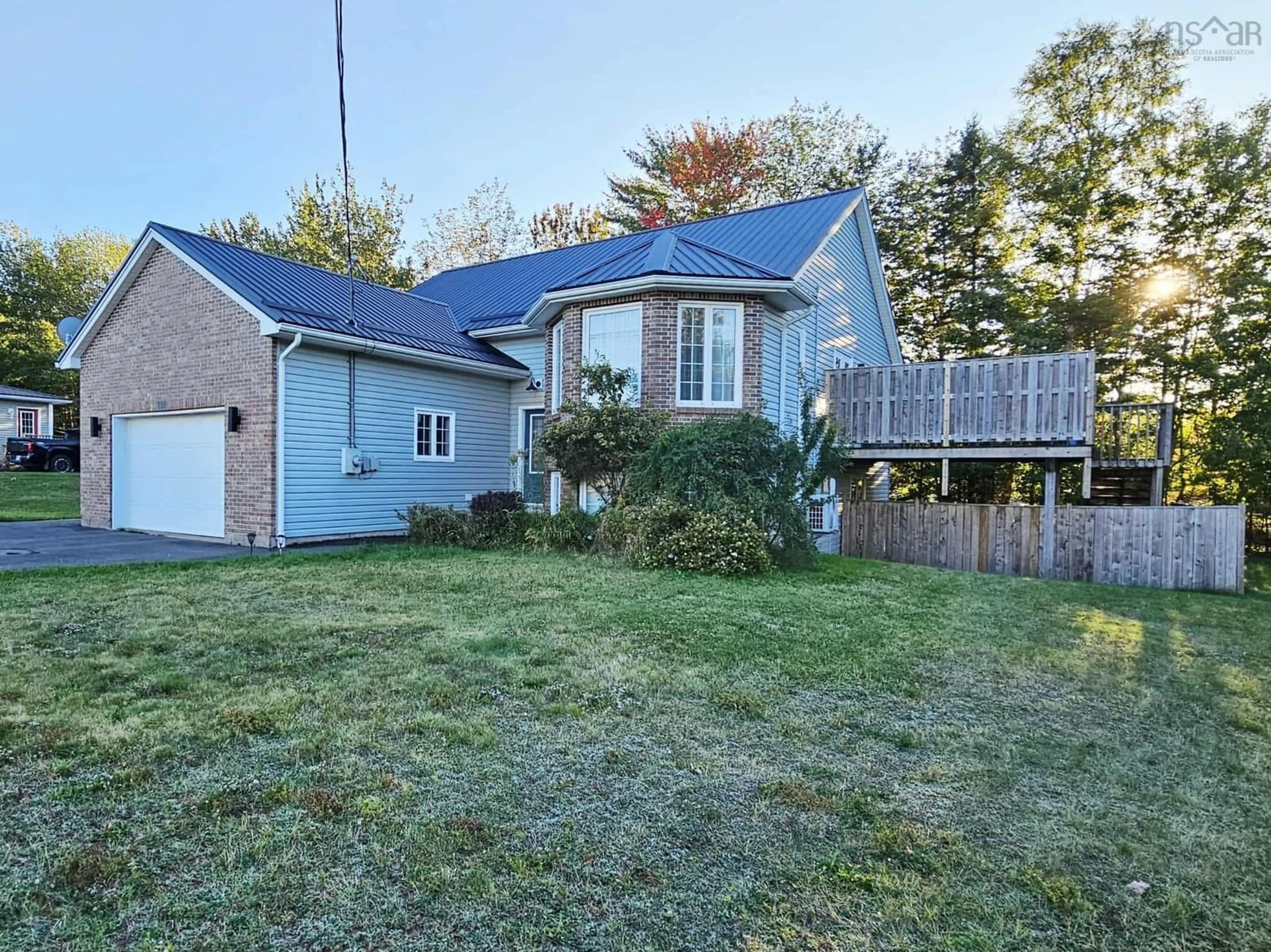 A pic from outside/outdoor area/front of a property/back of a property/a pic from drone, unknown for 119 Sandy Pl, Valley Nova Scotia B6L 4G4