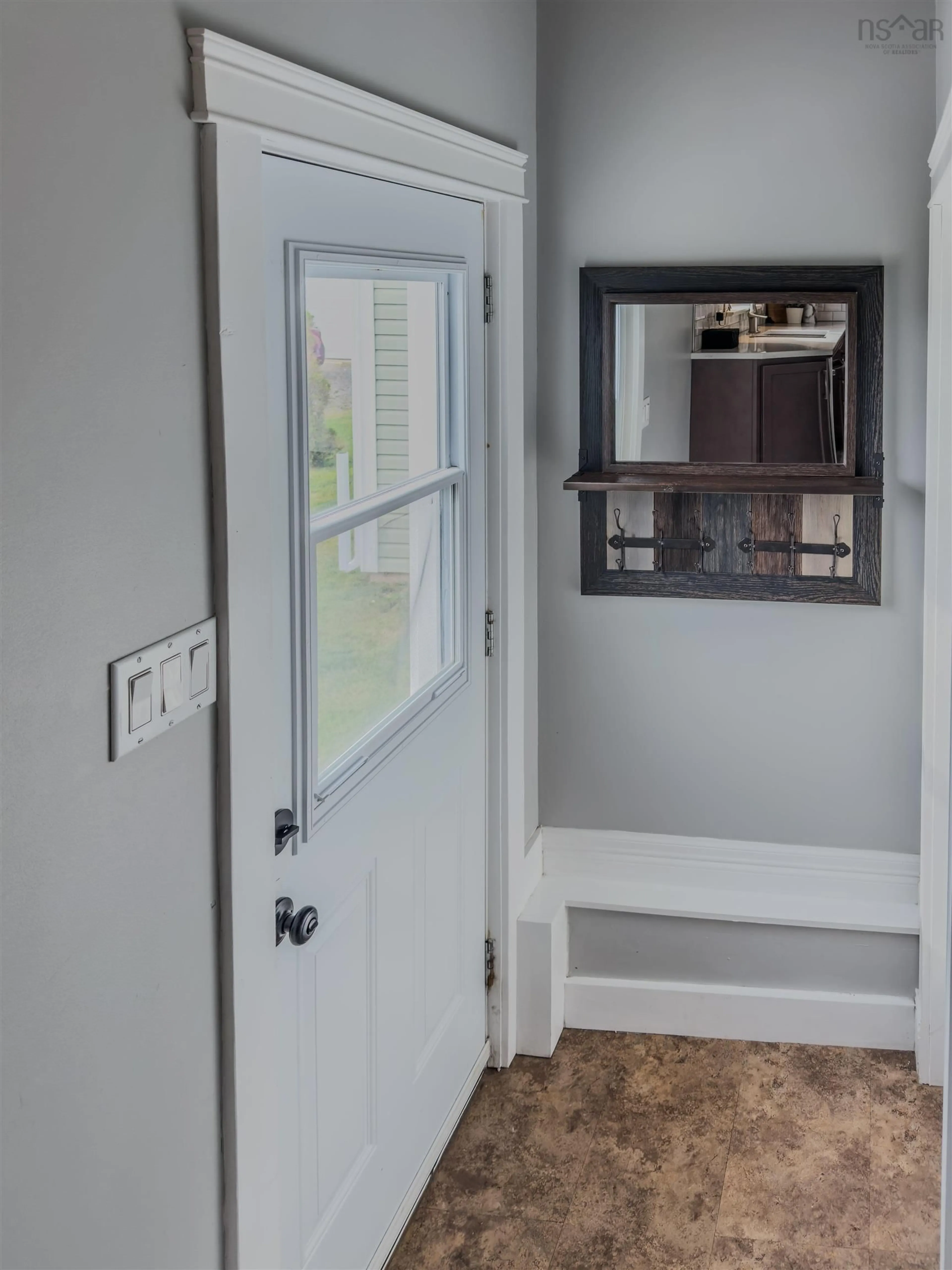 Indoor entryway for 59 Lornada Dr, Onslow Mountain Nova Scotia B6L 6L4