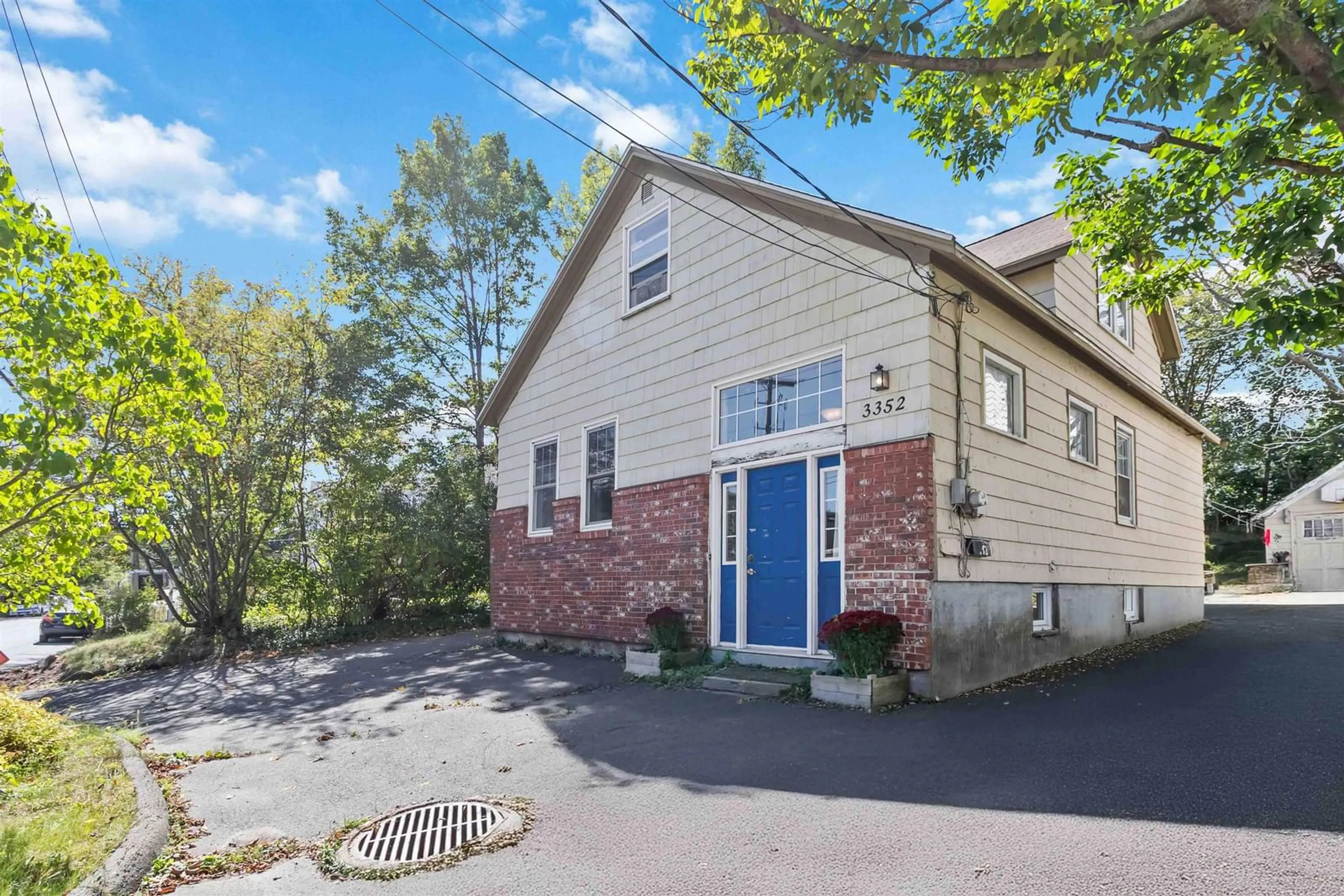 Unknown for 3352 Westerwald St, Halifax Nova Scotia B3N 2R7
