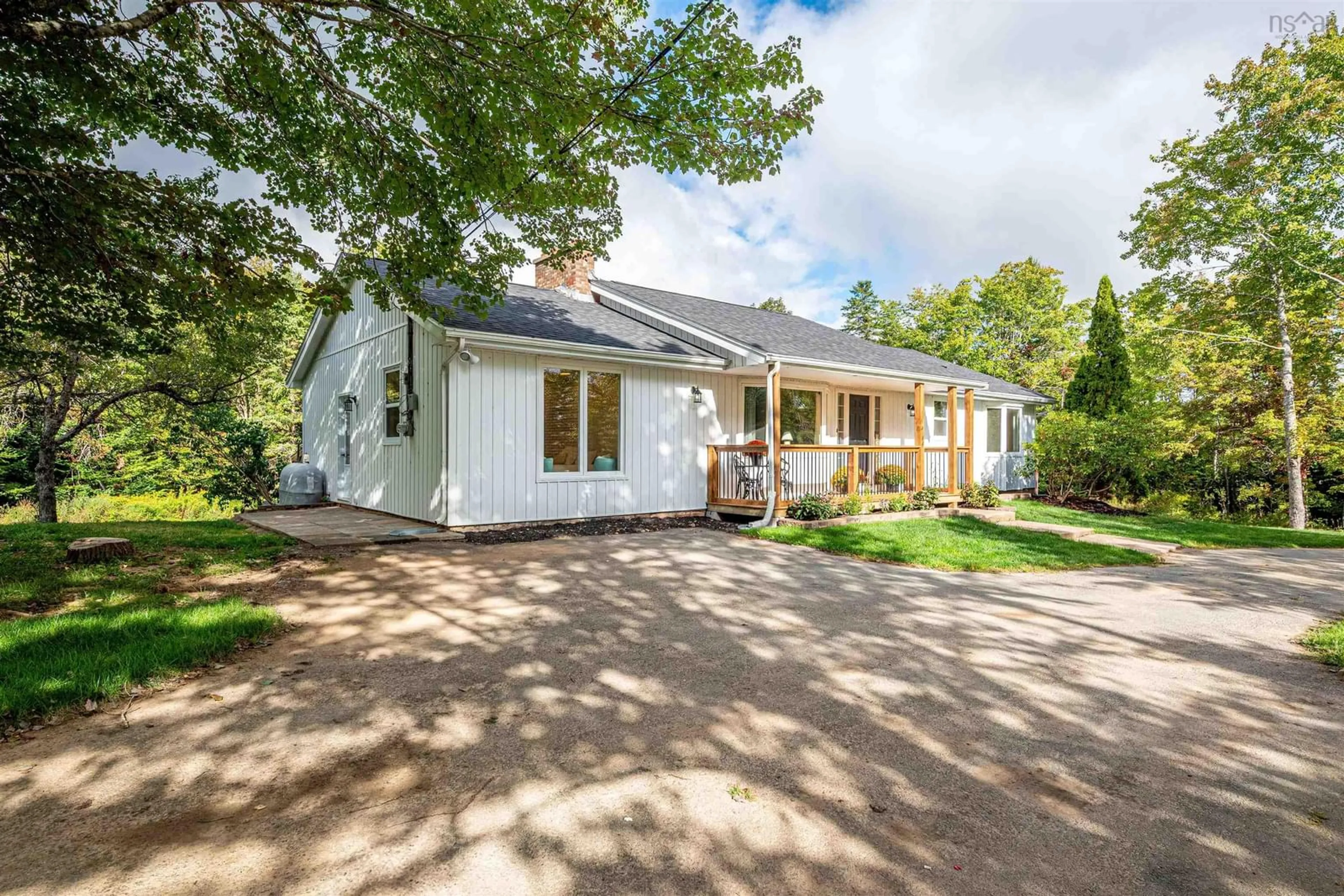 A pic from outside/outdoor area/front of a property/back of a property/a pic from drone, street for 463 South Rawdon Rd, Mount Uniacke Nova Scotia B0N 1Z0