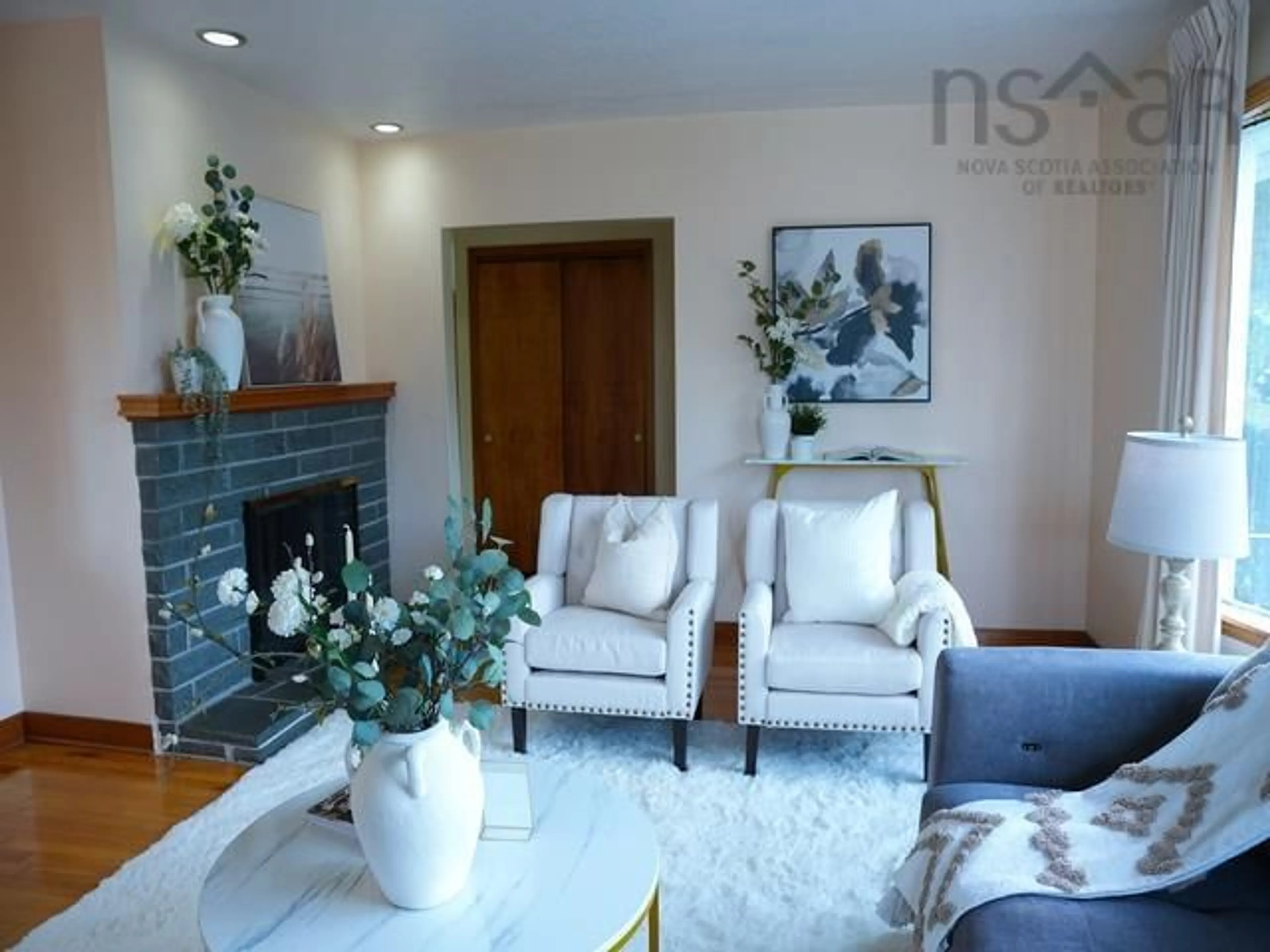 Living room with furniture, unknown for 4 Starling St, Halifax Nova Scotia B3M 1V8