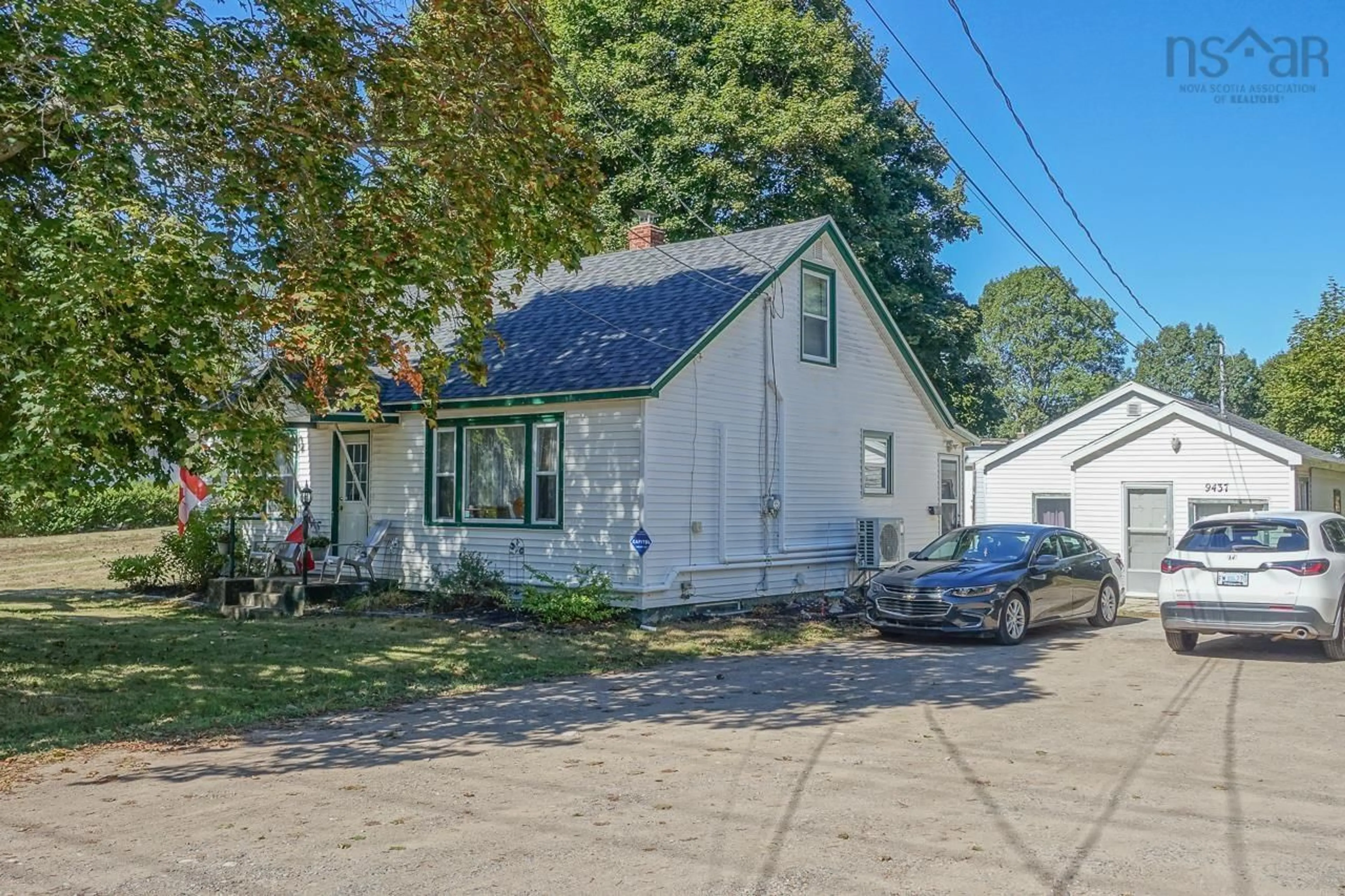 A pic from outside/outdoor area/front of a property/back of a property/a pic from drone, street for 9435 Commercial St, New Minas Nova Scotia B4N 3G3
