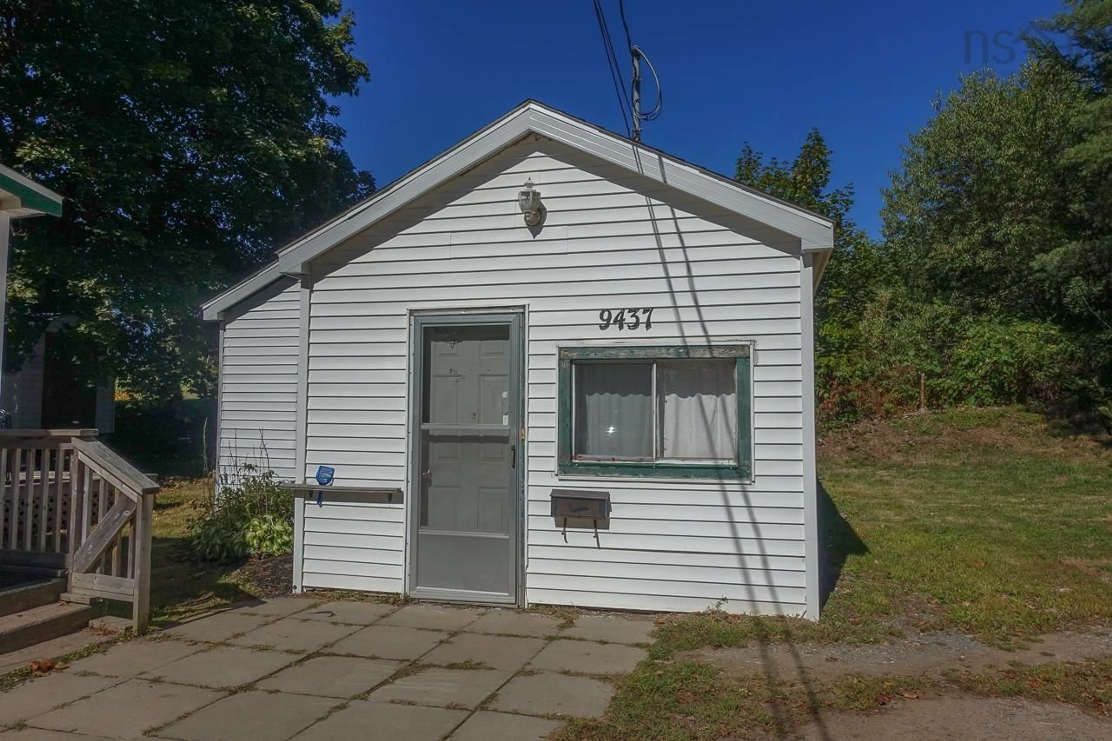 Shed for 9435 Commercial St, New Minas Nova Scotia B4N 3G3