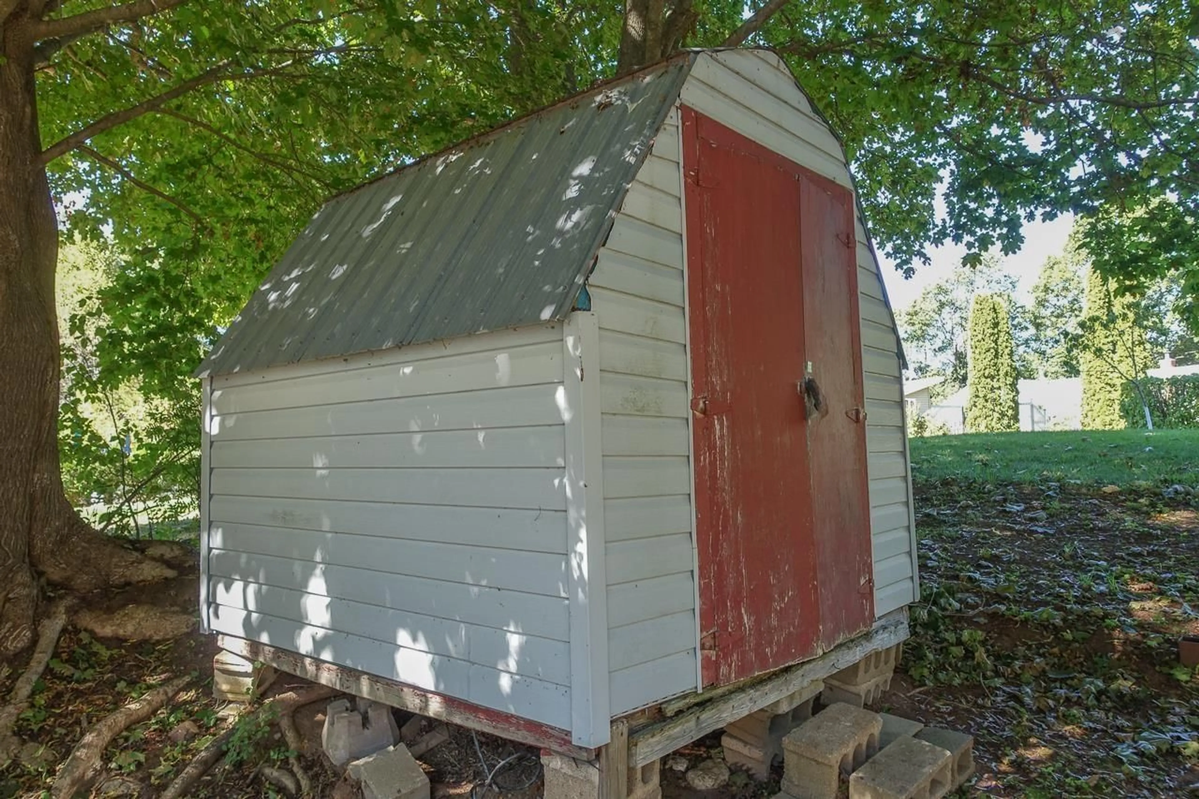 Shed for 9435 Commercial St, New Minas Nova Scotia B4N 3G3