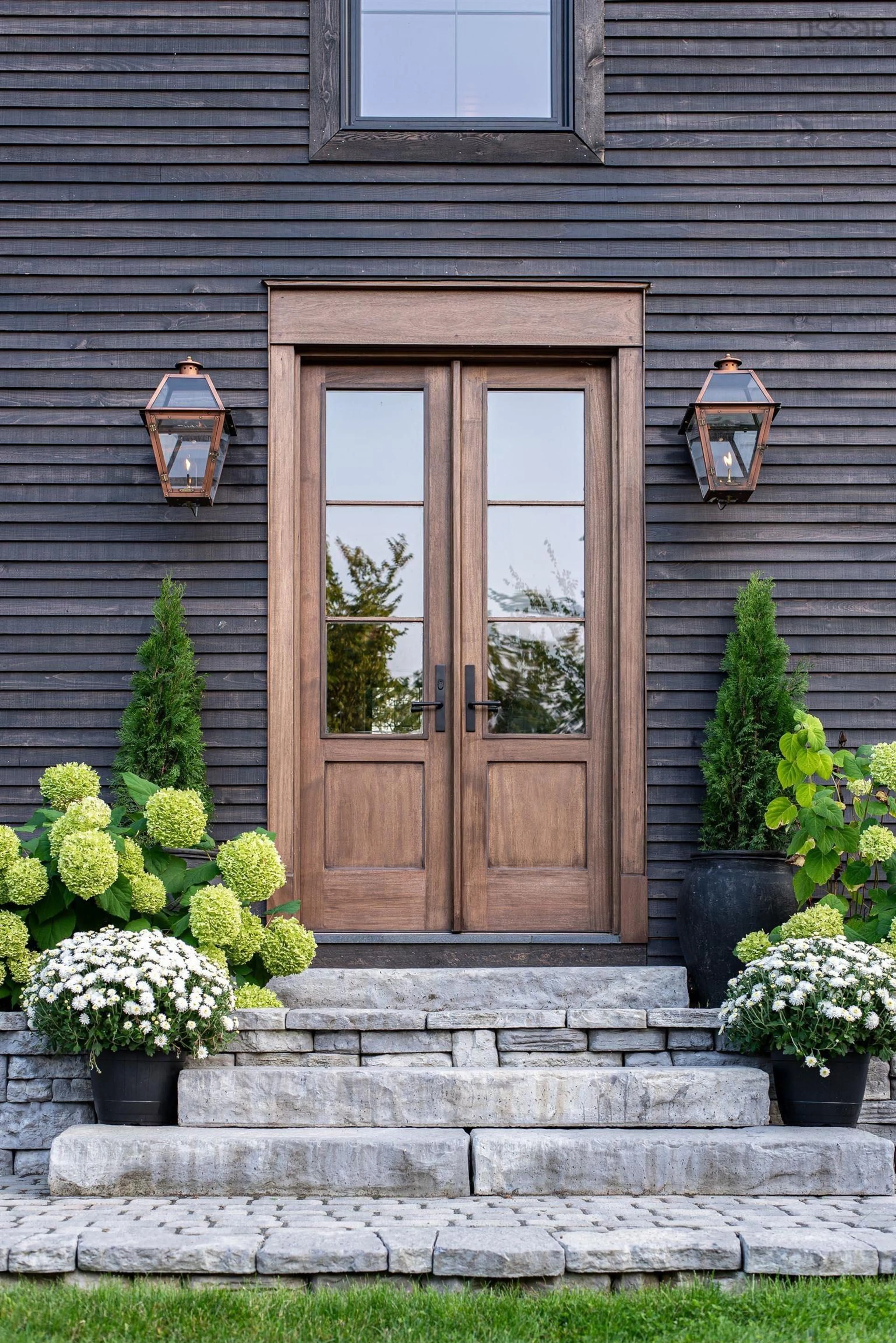 Indoor entryway for 11820 Highway 1, Grand Pré Nova Scotia B0P 1M0