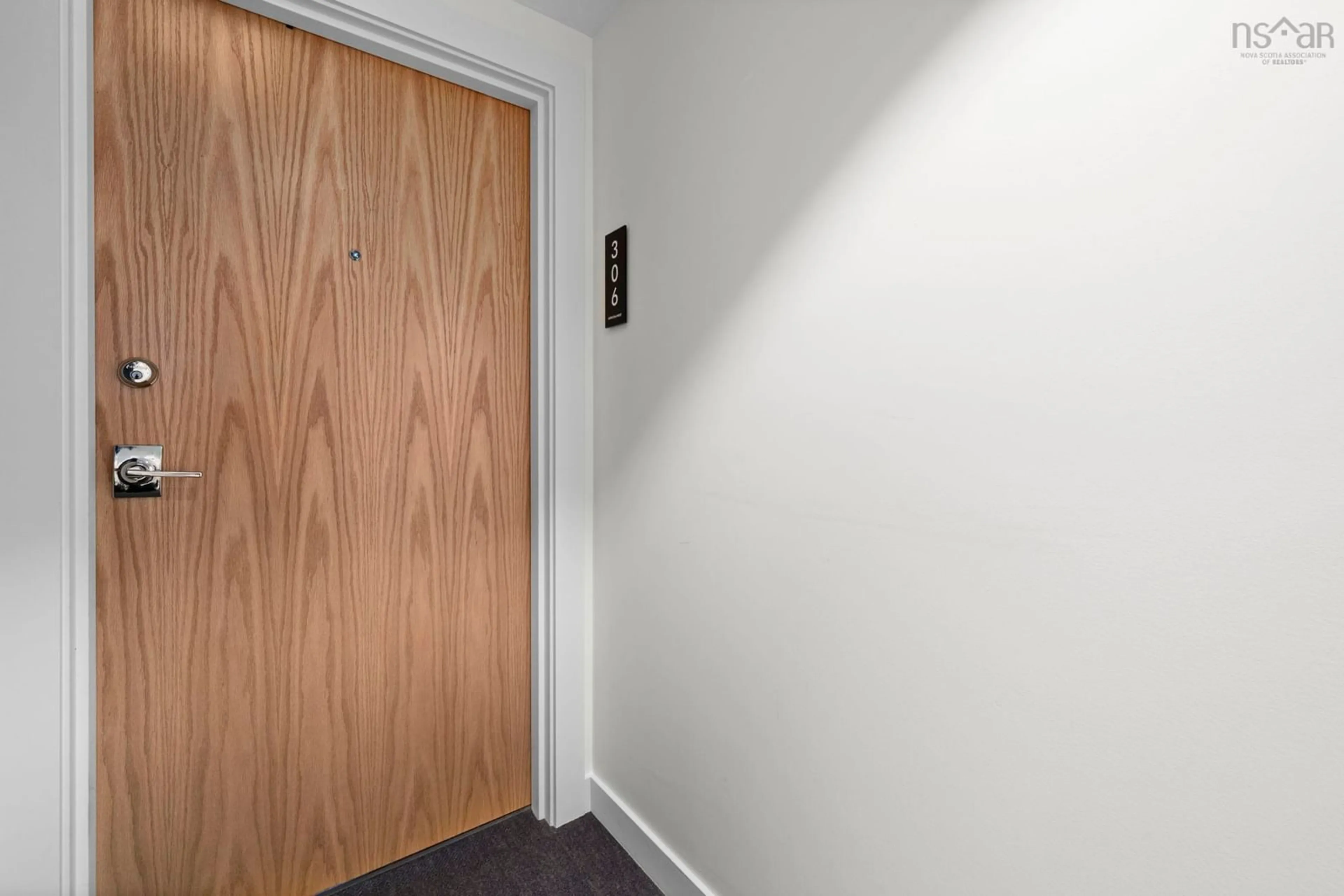 Indoor foyer for 5684 West St #306, Halifax Nova Scotia B3K 1H7