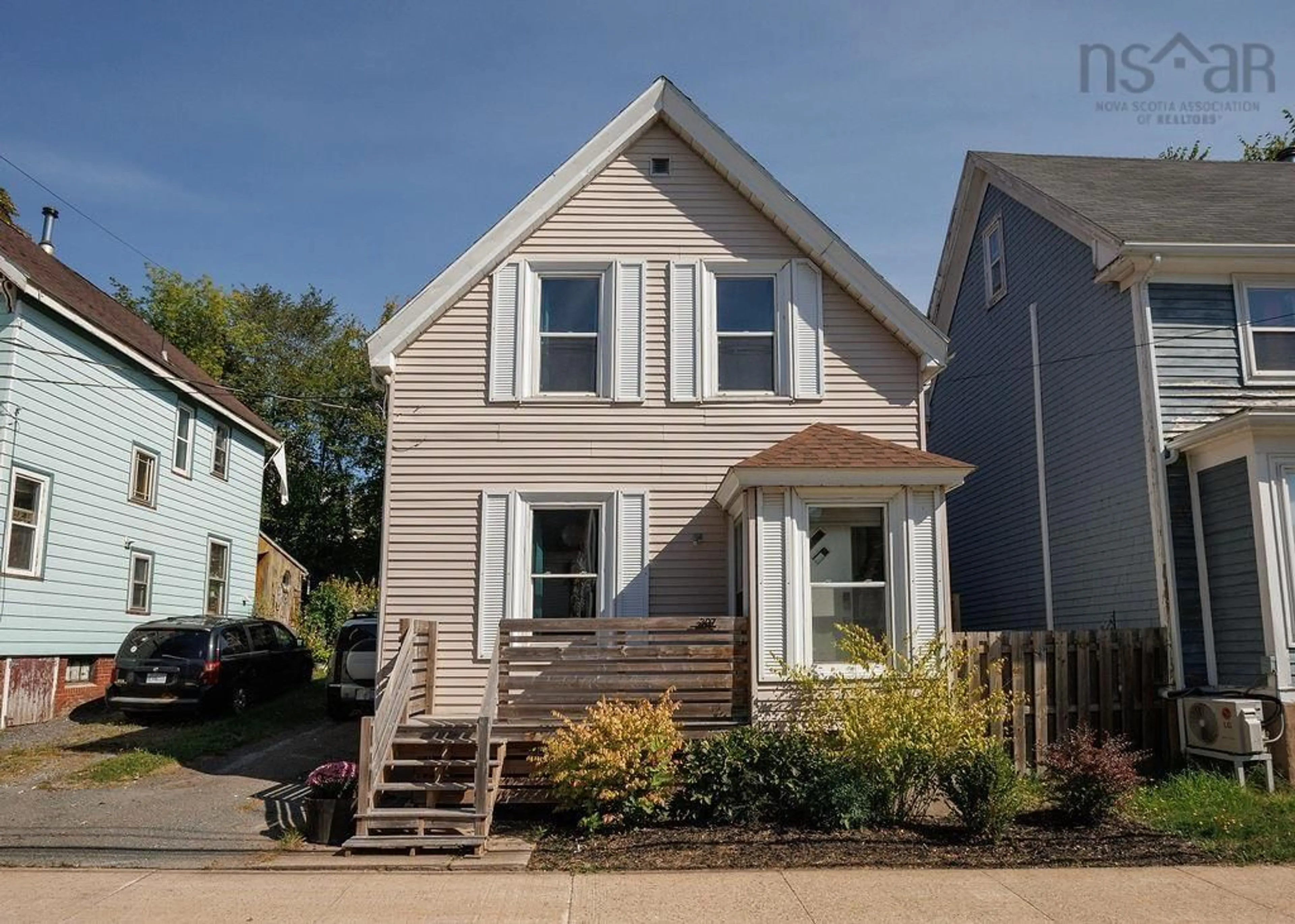 Home with vinyl exterior material, street for 307 Gerrish St, Windsor Nova Scotia B0N 2T0