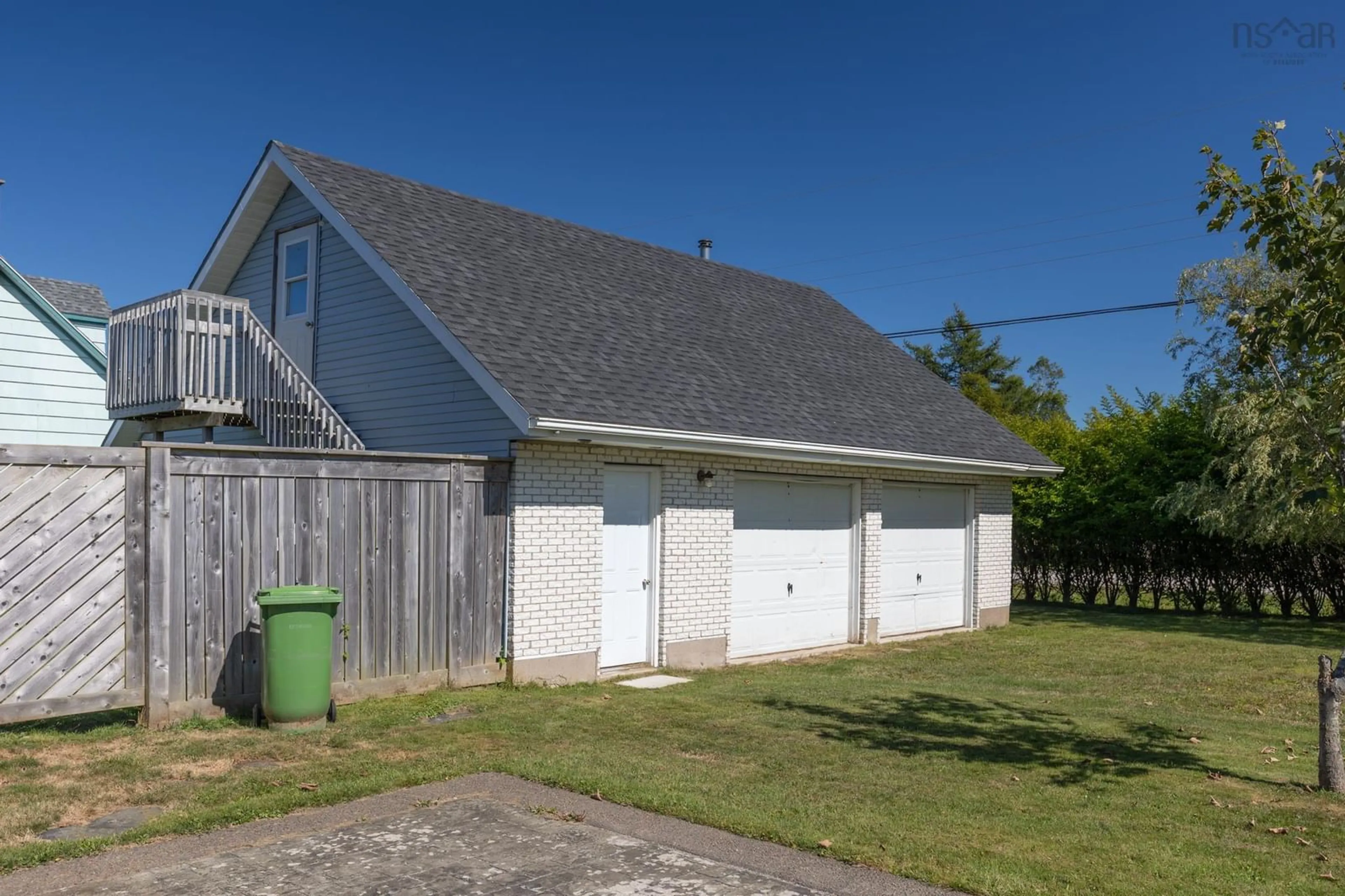 Shed for 38 Beacon St, Yarmouth Nova Scotia B5A 2W4