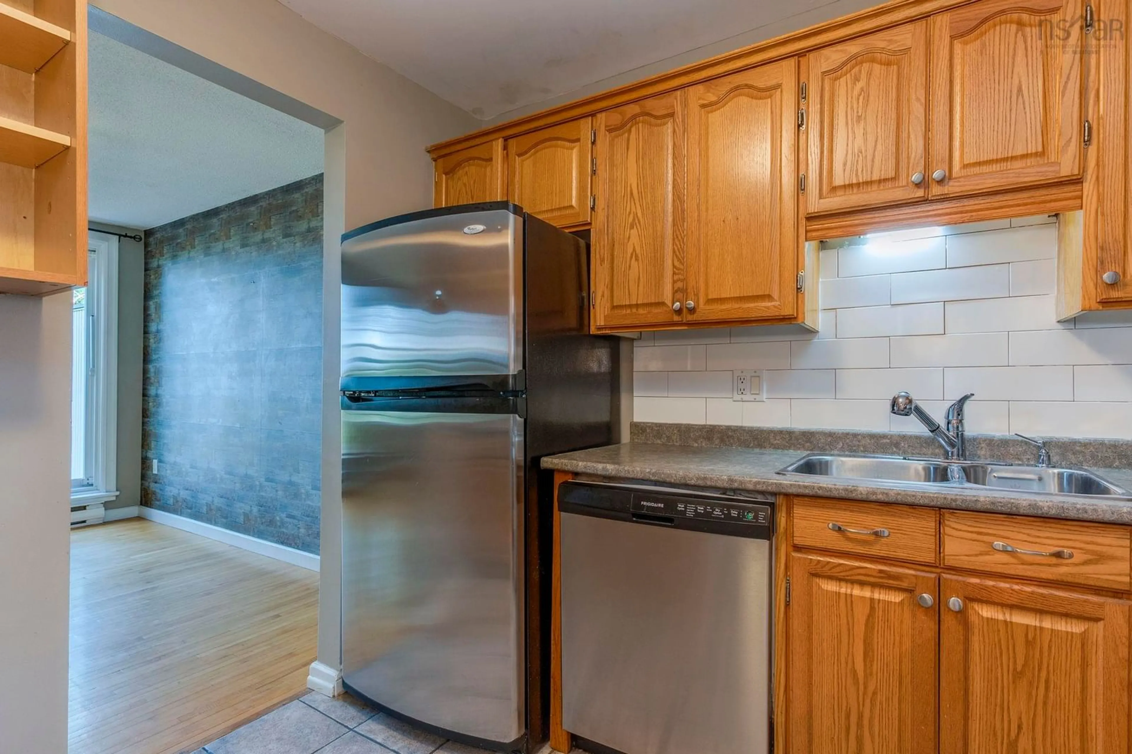 Standard kitchen, unknown for 79 Collins Grove #123, Dartmouth Nova Scotia B2V 1S5