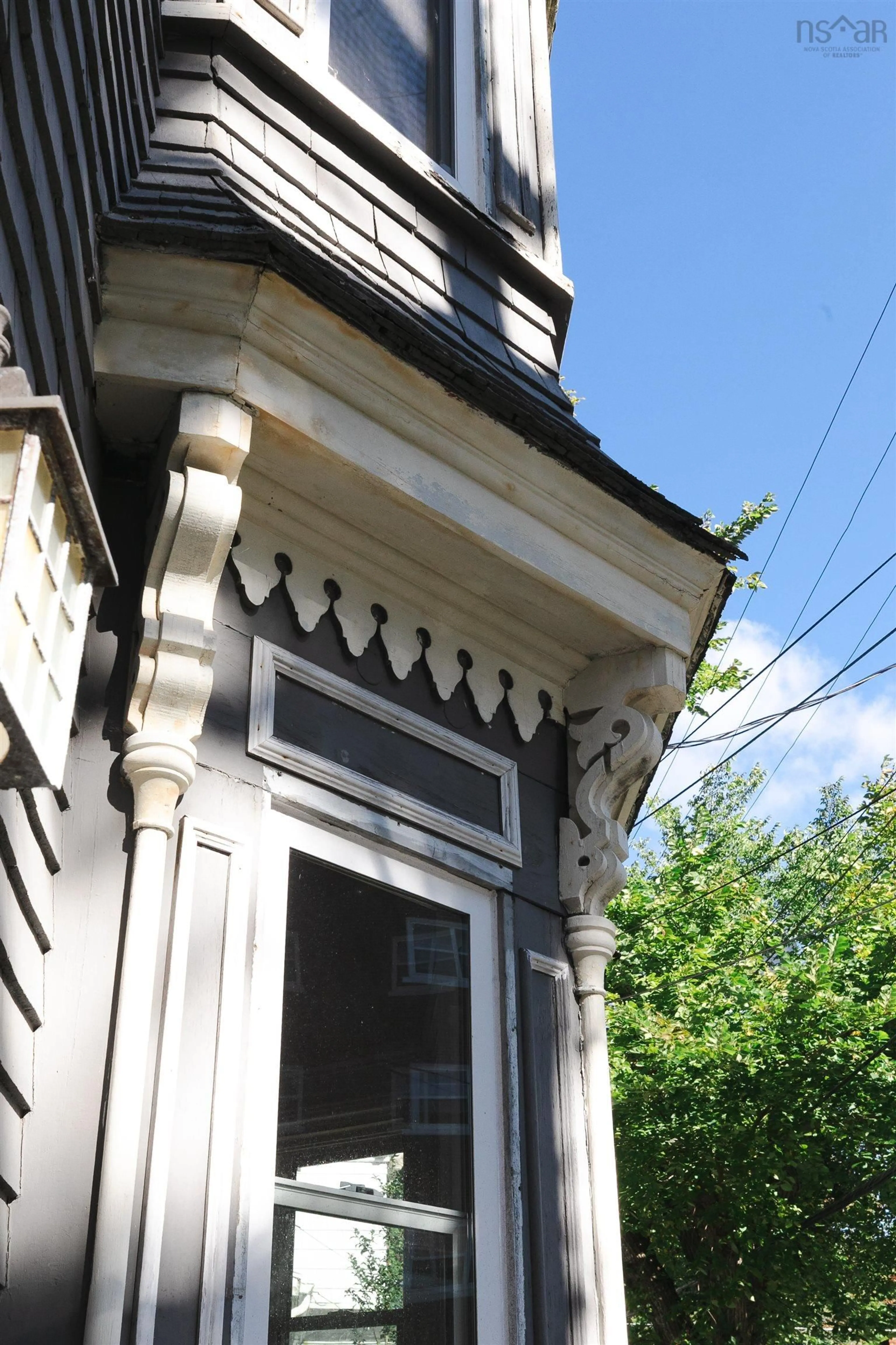 Unknown for 1056 Lucknow St, Halifax Nova Scotia B3H 2T5