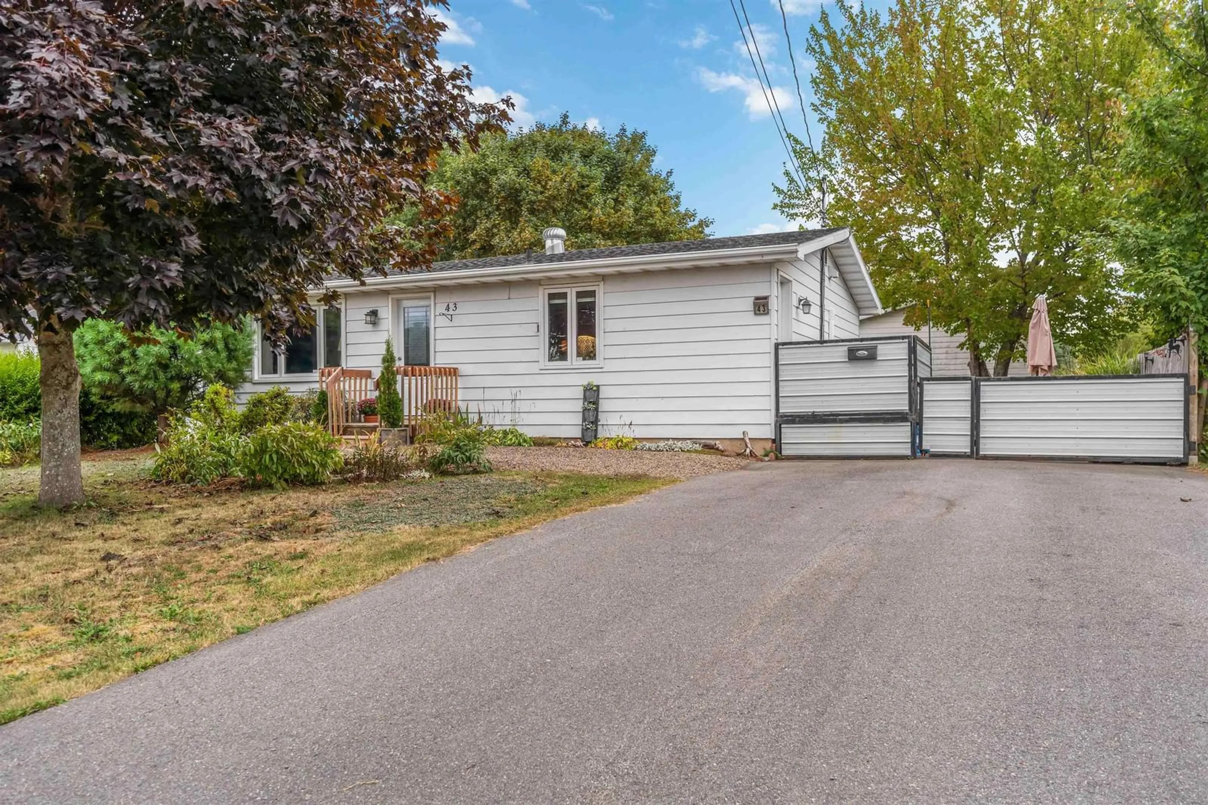 Home with vinyl exterior material, street for 43 Colonial Cres, New Minas Nova Scotia B4N 4M6