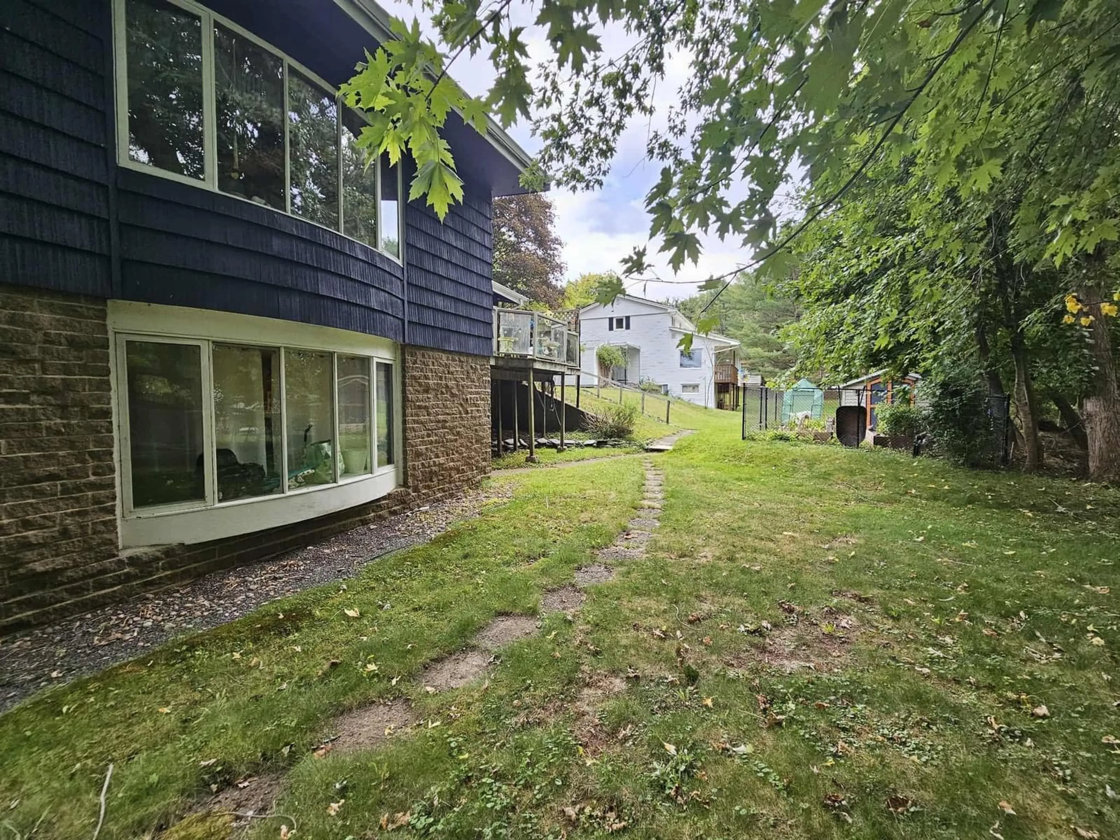 A pic from outside/outdoor area/front of a property/back of a property/a pic from drone, unknown for 24 Parker St, Truro Nova Scotia B2N 3R1