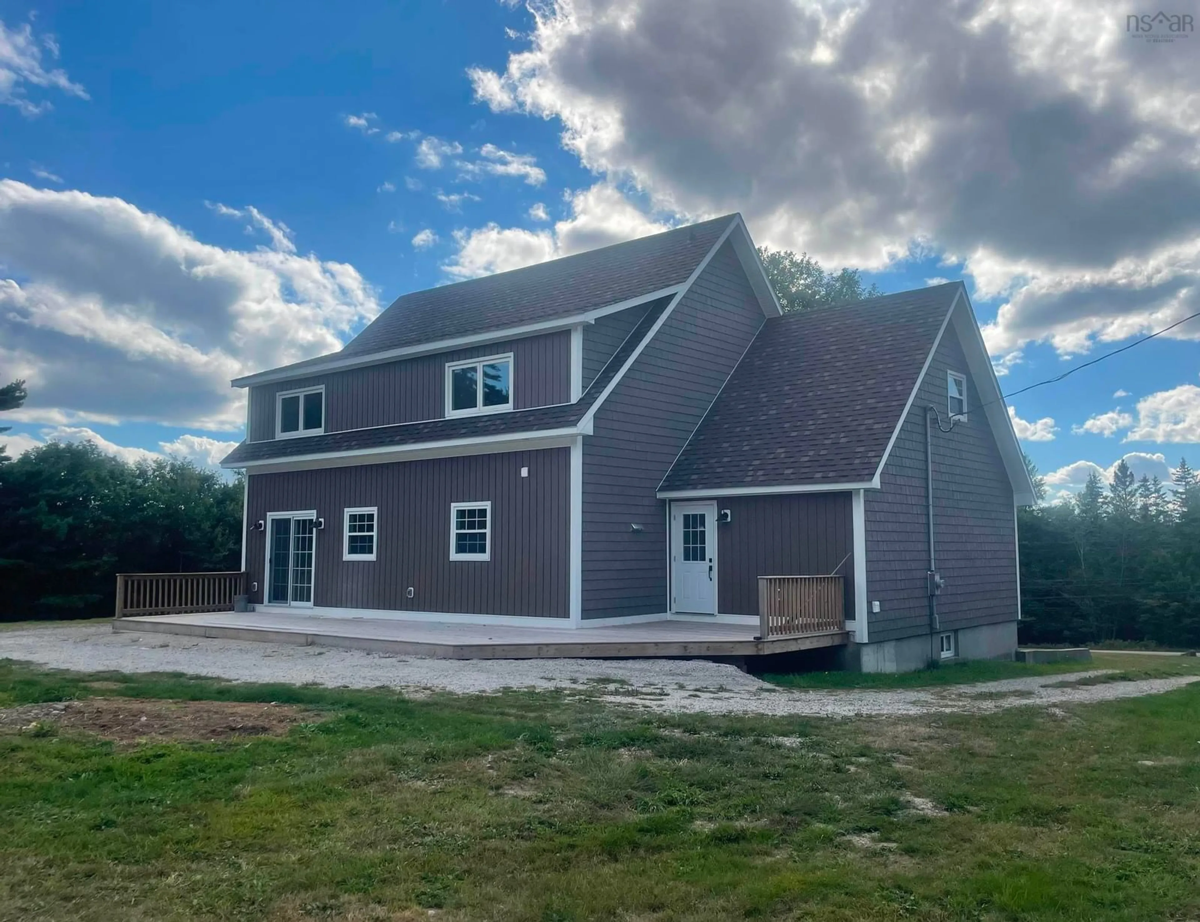 Home with vinyl exterior material, building for 6200 Highway 3, Jordan Falls Nova Scotia B0T 1J0