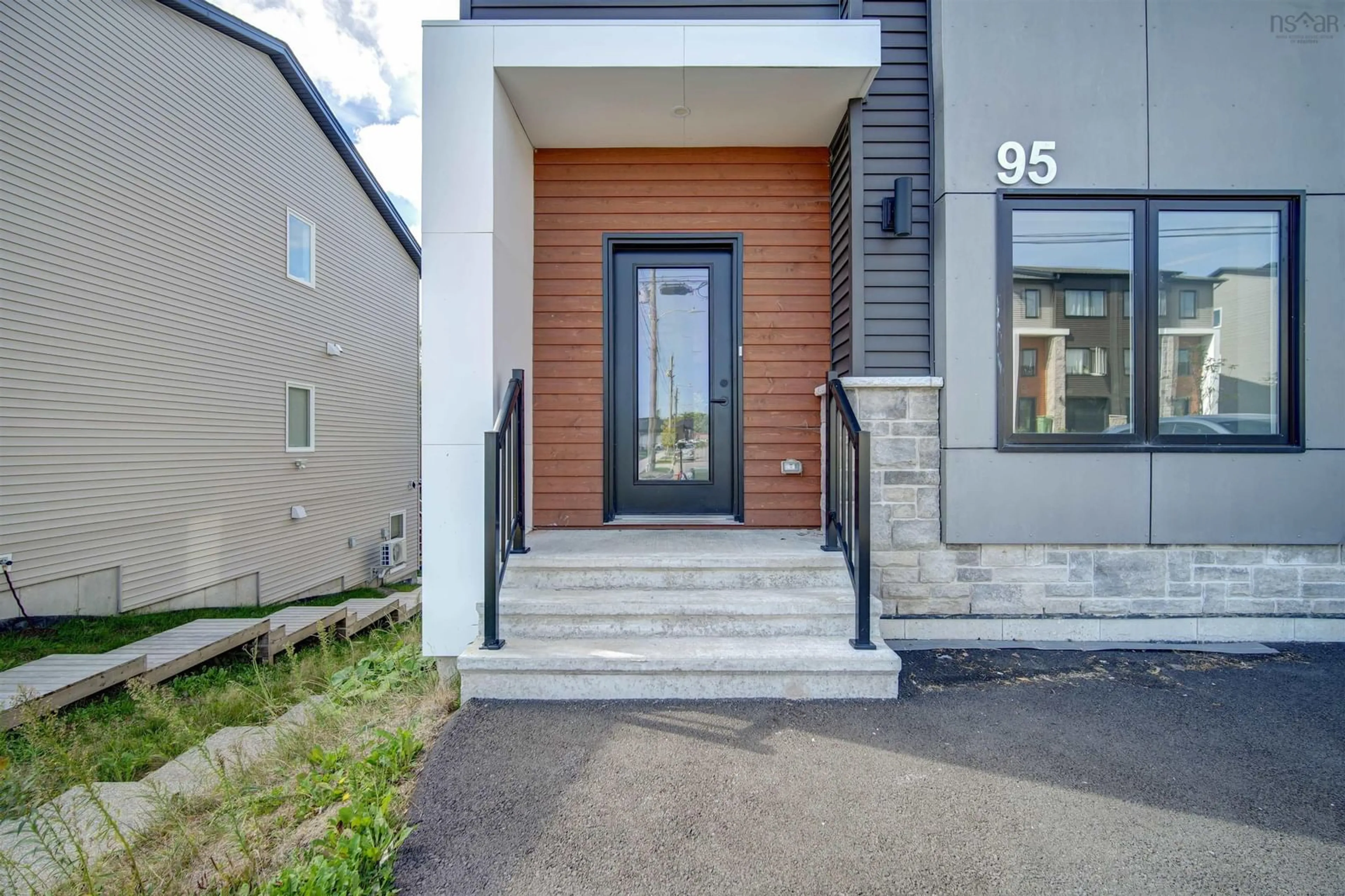 Unknown for 95 Honeygold Dr, Spryfield Nova Scotia B3R 0G3