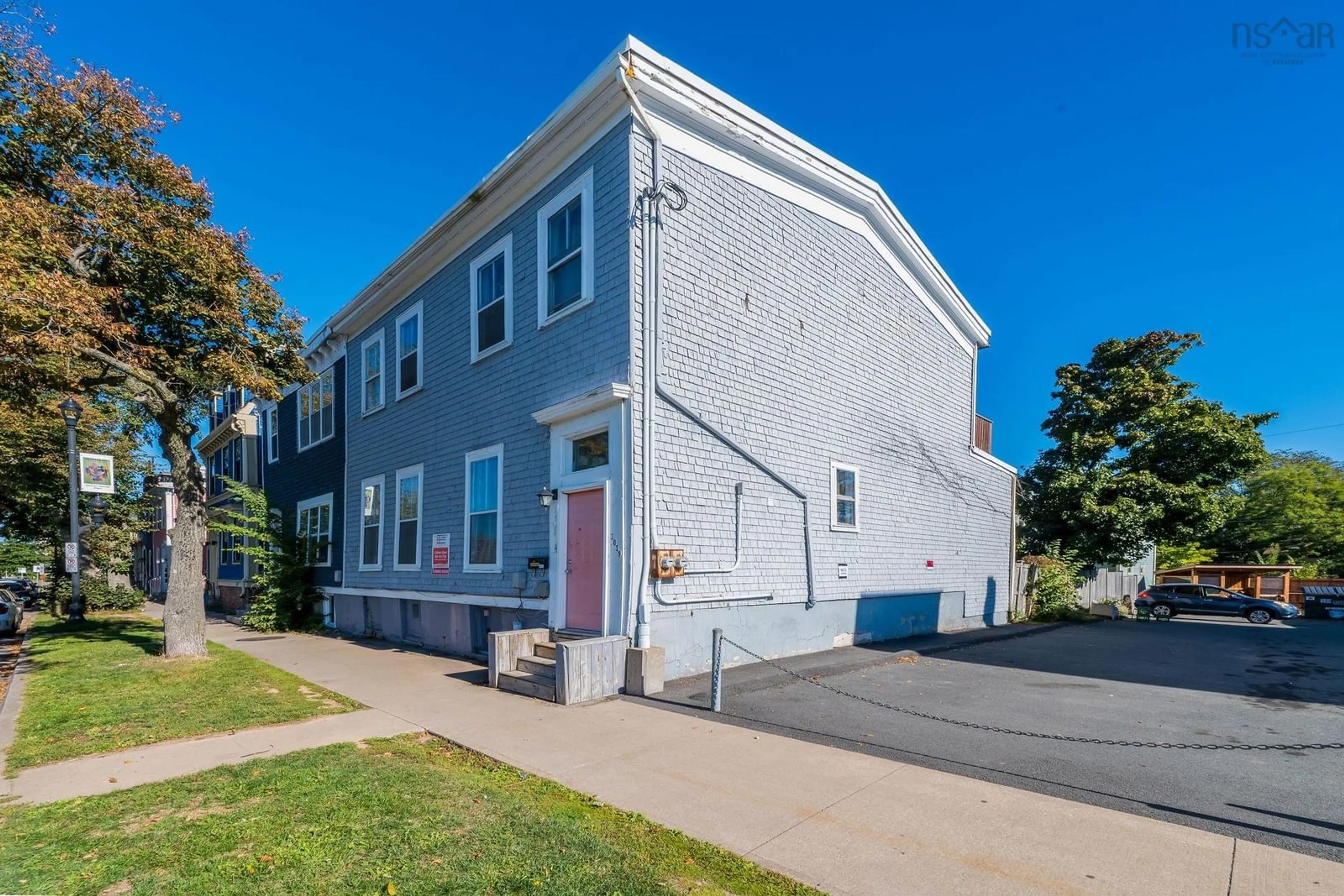 Unknown for 2039 North Park St, Halifax Nova Scotia B3K 4B2
