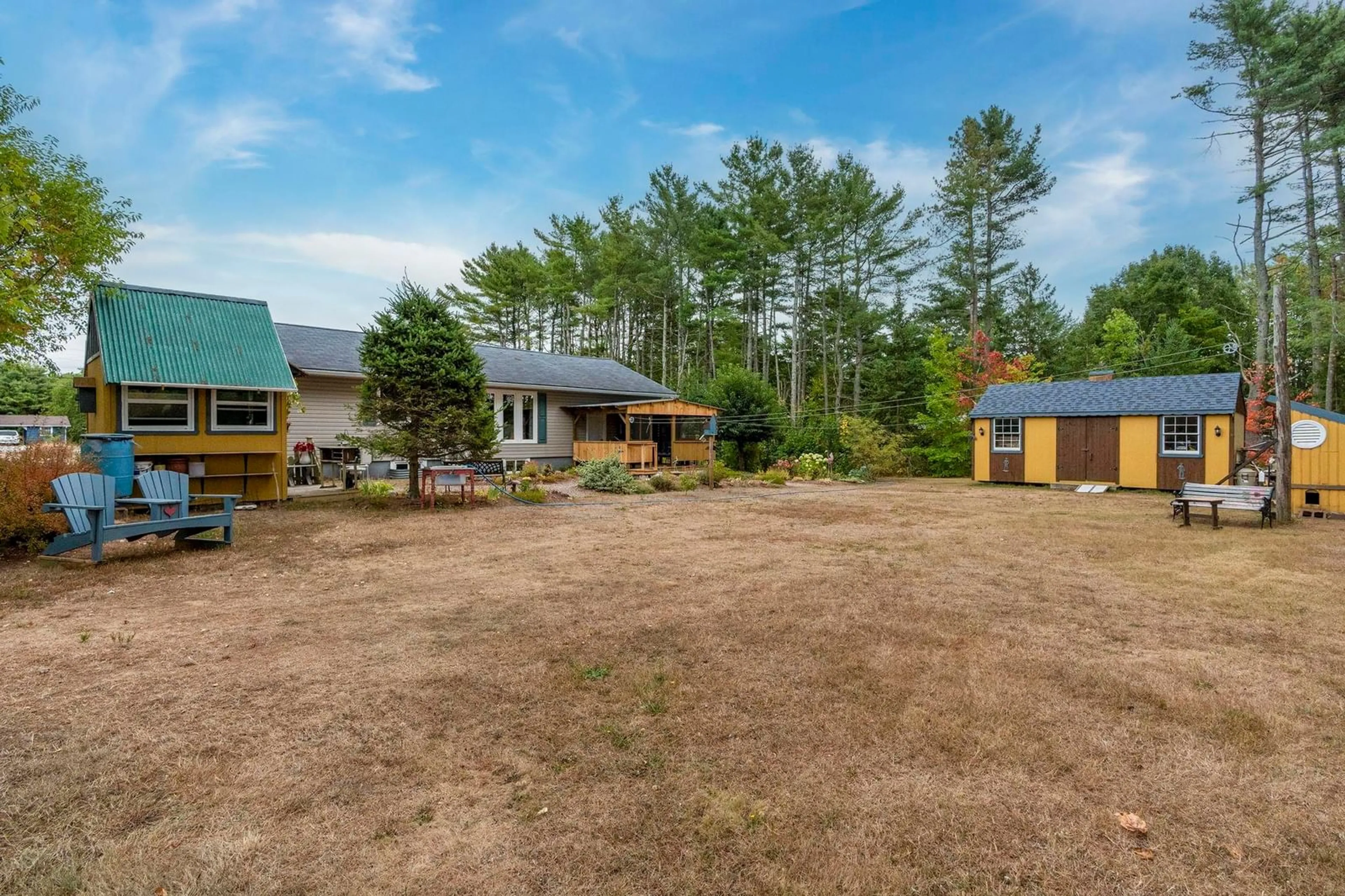 A pic from outside/outdoor area/front of a property/back of a property/a pic from drone, unknown for 75 Cook Ave, Wilmot Nova Scotia B0P 1W0