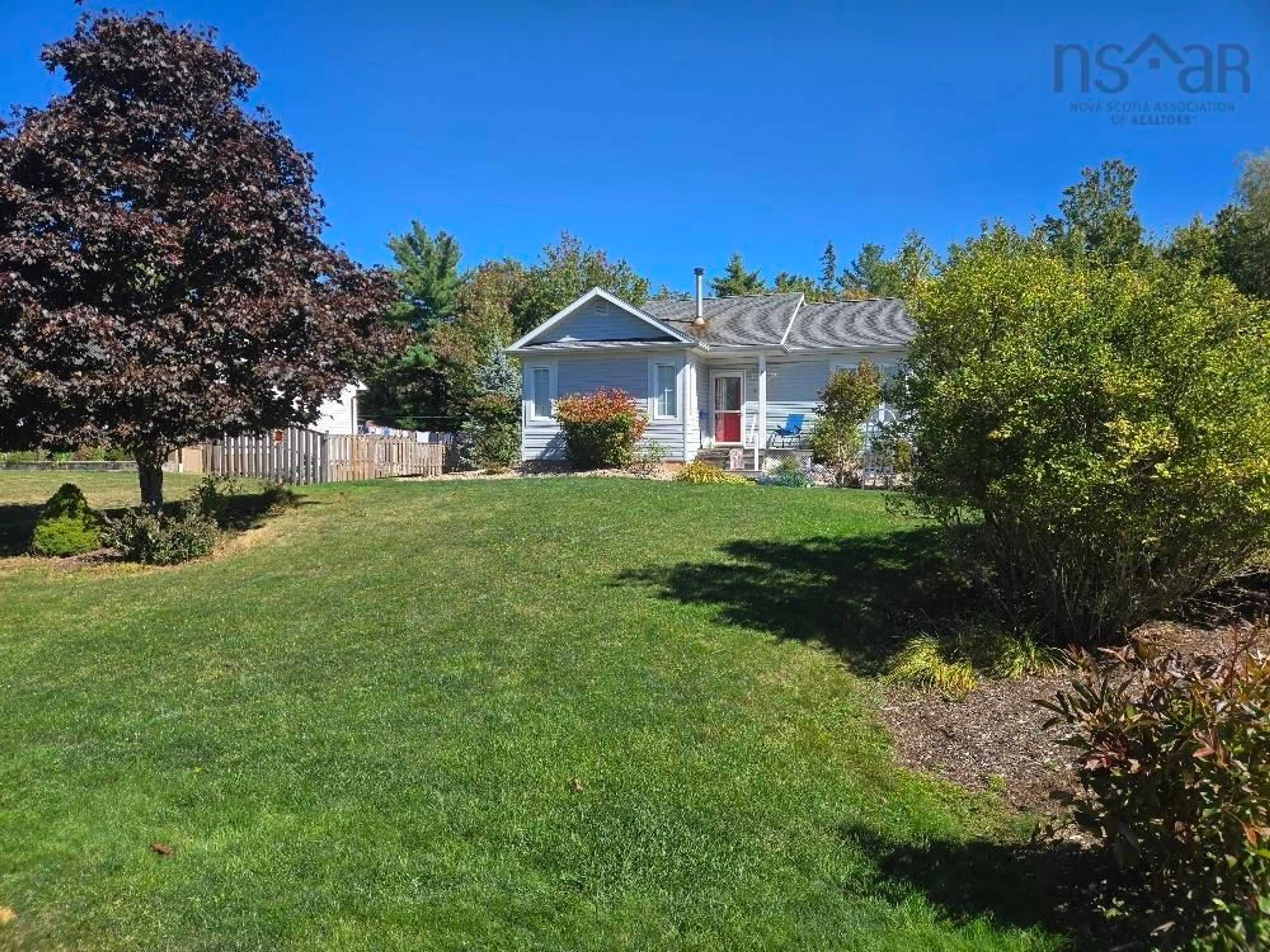 A pic from outside/outdoor area/front of a property/back of a property/a pic from drone, unknown for 40 Silverwood Dr., Valley Nova Scotia B2N 6Y6