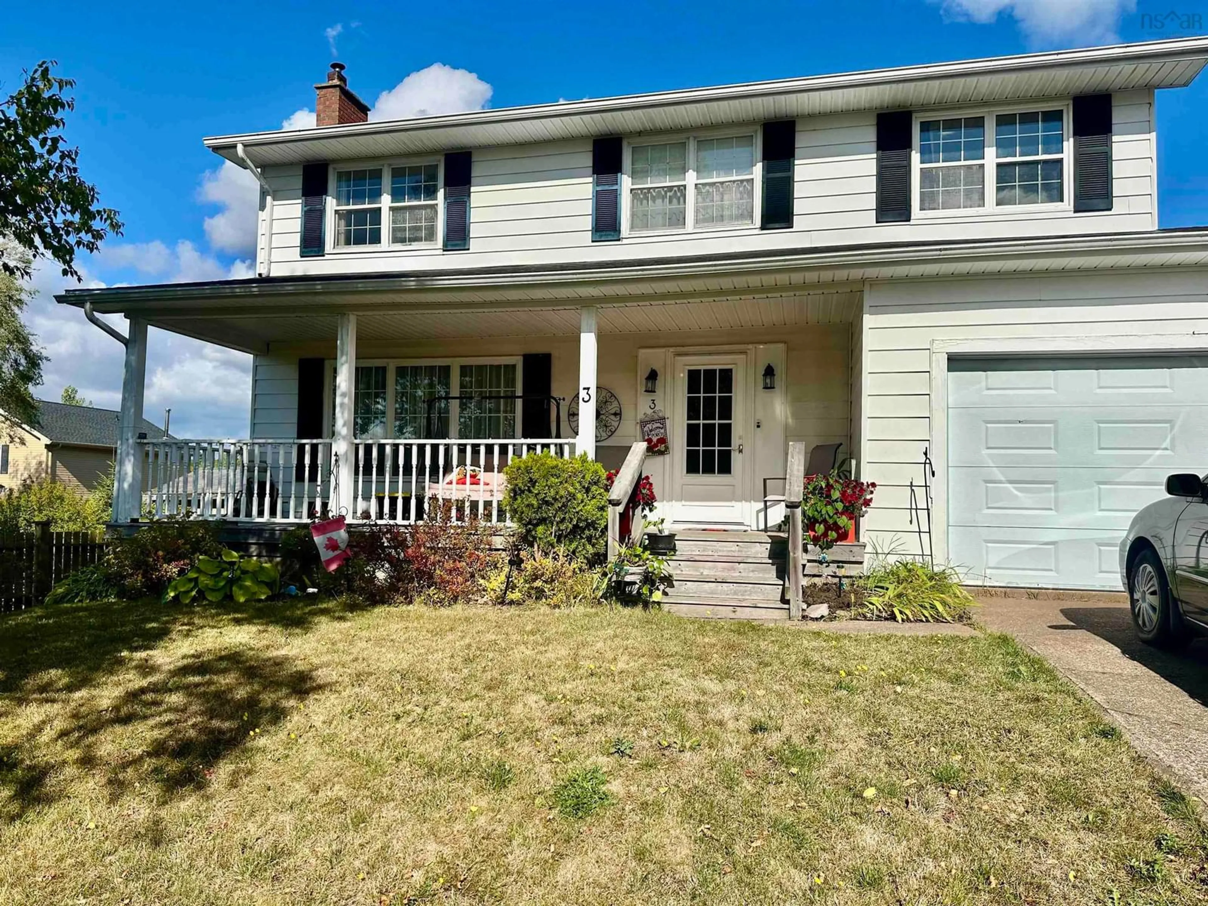Home with vinyl exterior material, unknown for 3 Grants Crt, Port Hawkesbury Nova Scotia B9A 2K4