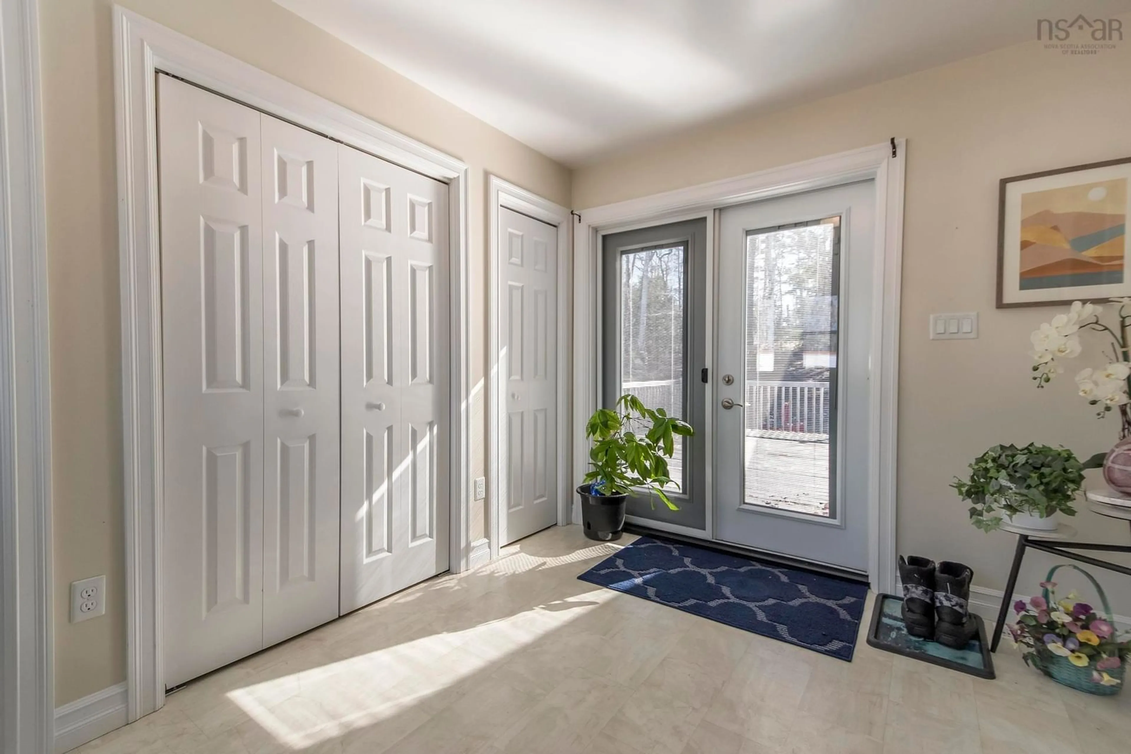 Indoor entryway for 260 Harrington Rd, Coldbrook Nova Scotia B4R 1C1