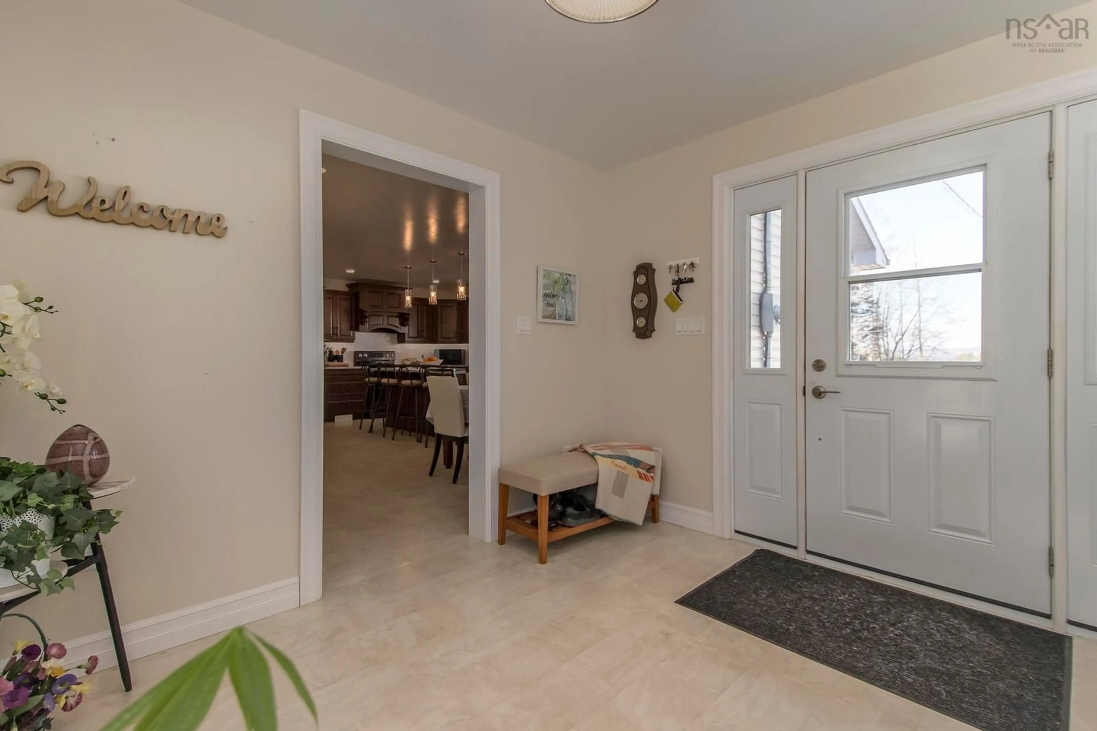 Indoor entryway for 260 Harrington Rd, Coldbrook Nova Scotia B4R 1C1