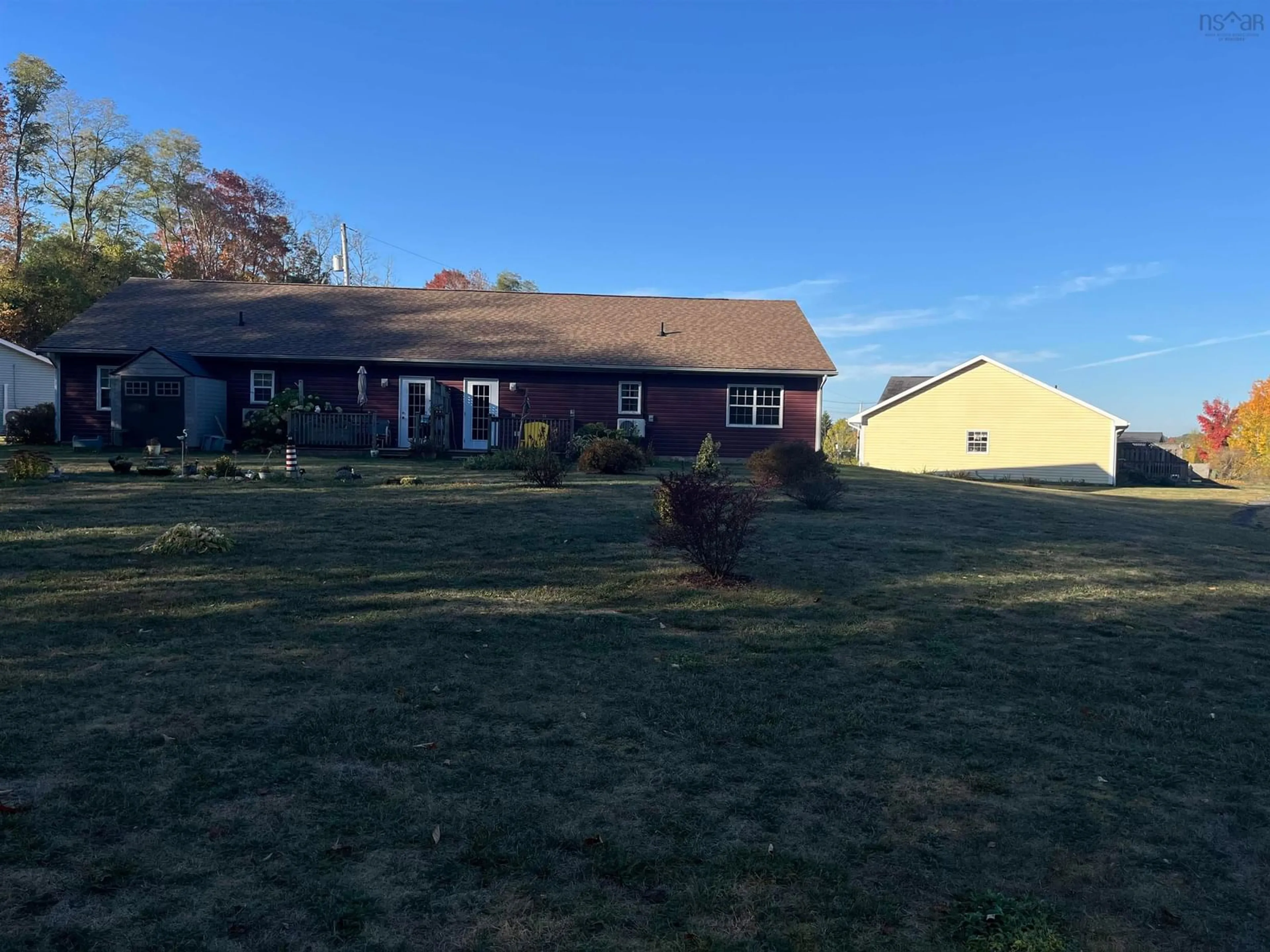 A pic from outside/outdoor area/front of a property/back of a property/a pic from drone, mountain view for 47 Kimbrough Crt, Greenwich Nova Scotia B4P 2R2