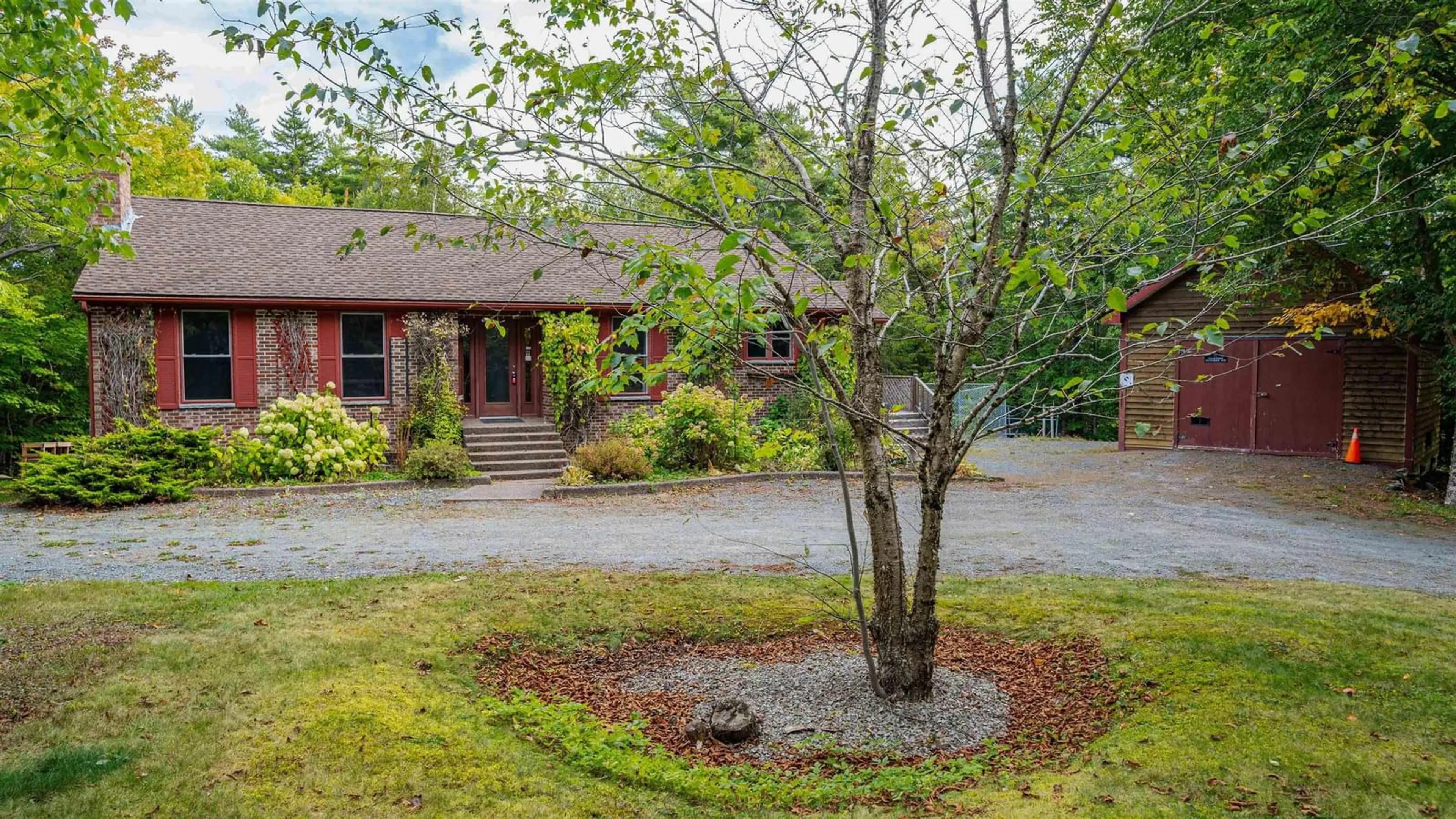 A pic from outside/outdoor area/front of a property/back of a property/a pic from drone, unknown for 18 Reindeer Dr, Upper Sackville Nova Scotia B4E 3C1