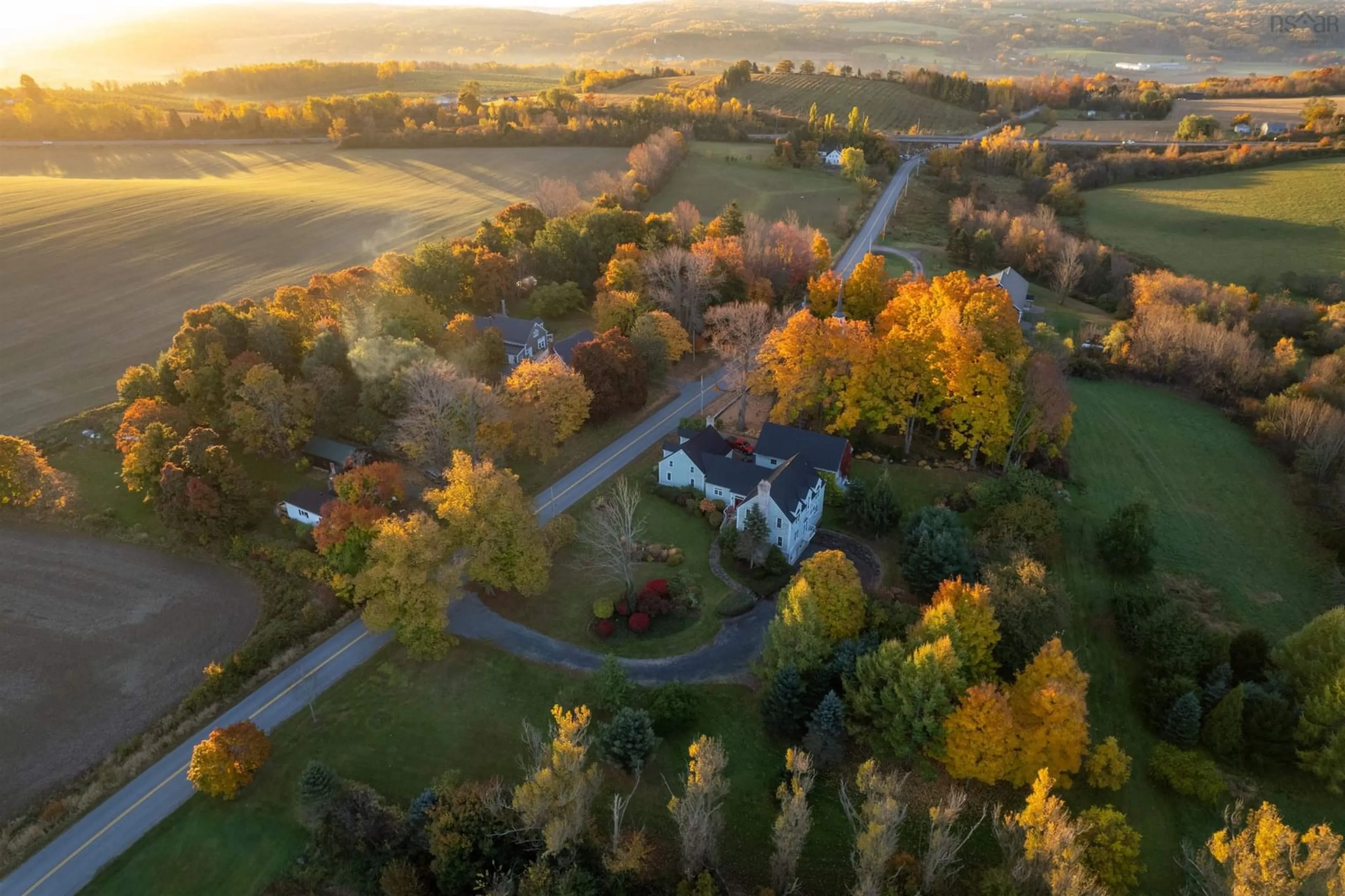 A pic from outside/outdoor area/front of a property/back of a property/a pic from drone, unknown for 1999 Grand Pre Rd, Grand Pré Nova Scotia B0P 1M0