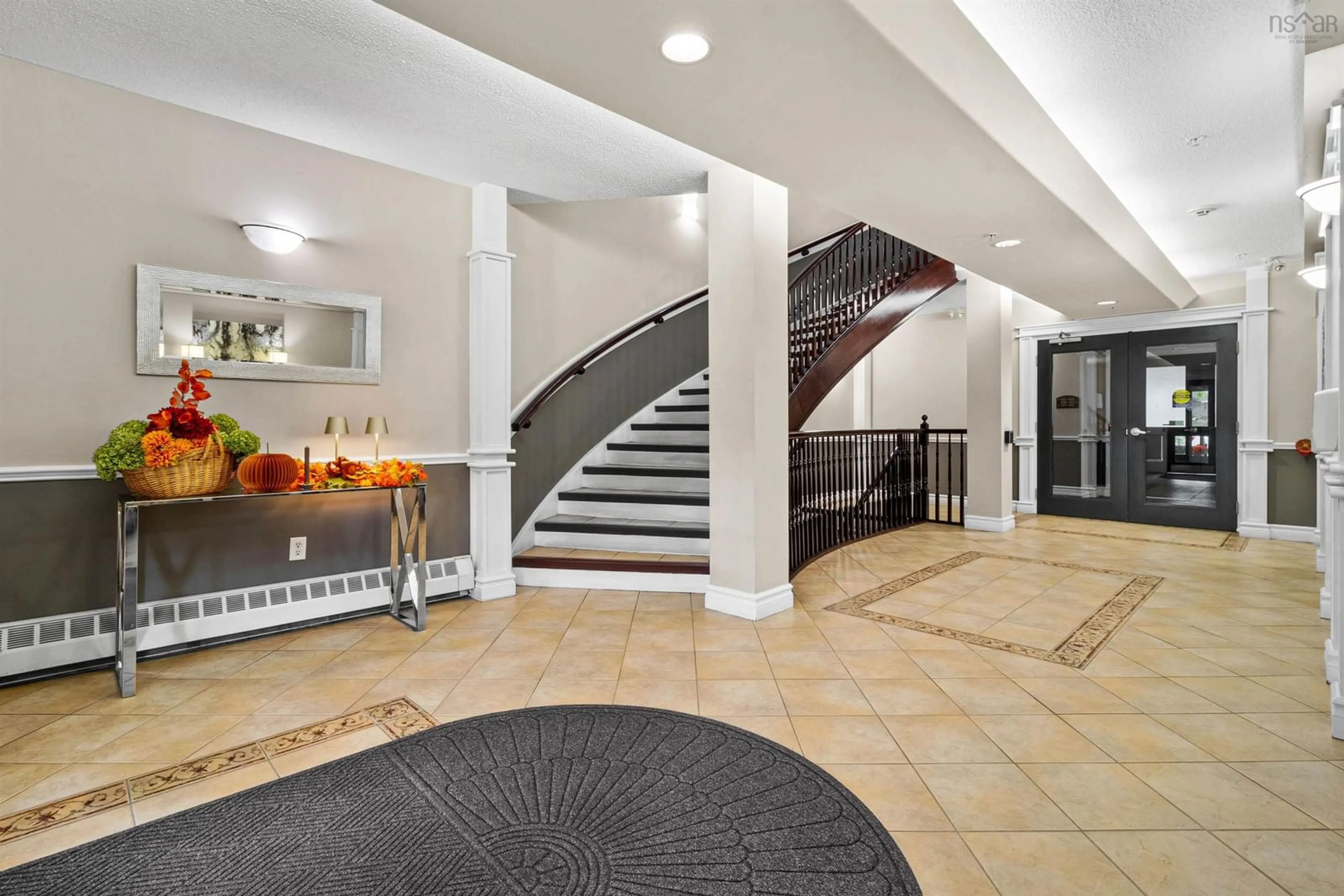 Indoor foyer for 116 Larry Uteck Blvd #103, Halifax Nova Scotia B3M 4Y1