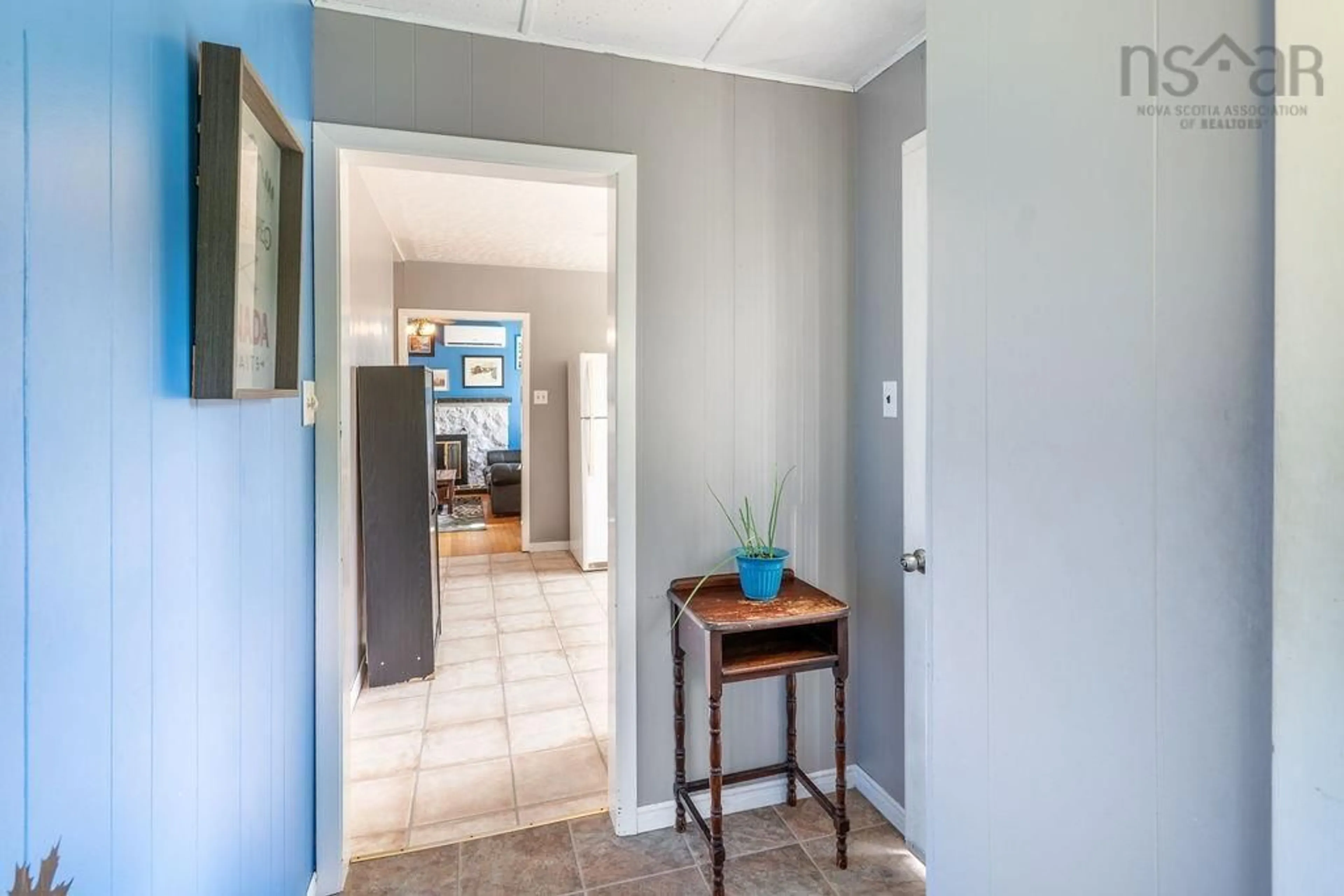 Indoor entryway for 15 Breezy Lane, Lake Echo Nova Scotia B3E 1L9