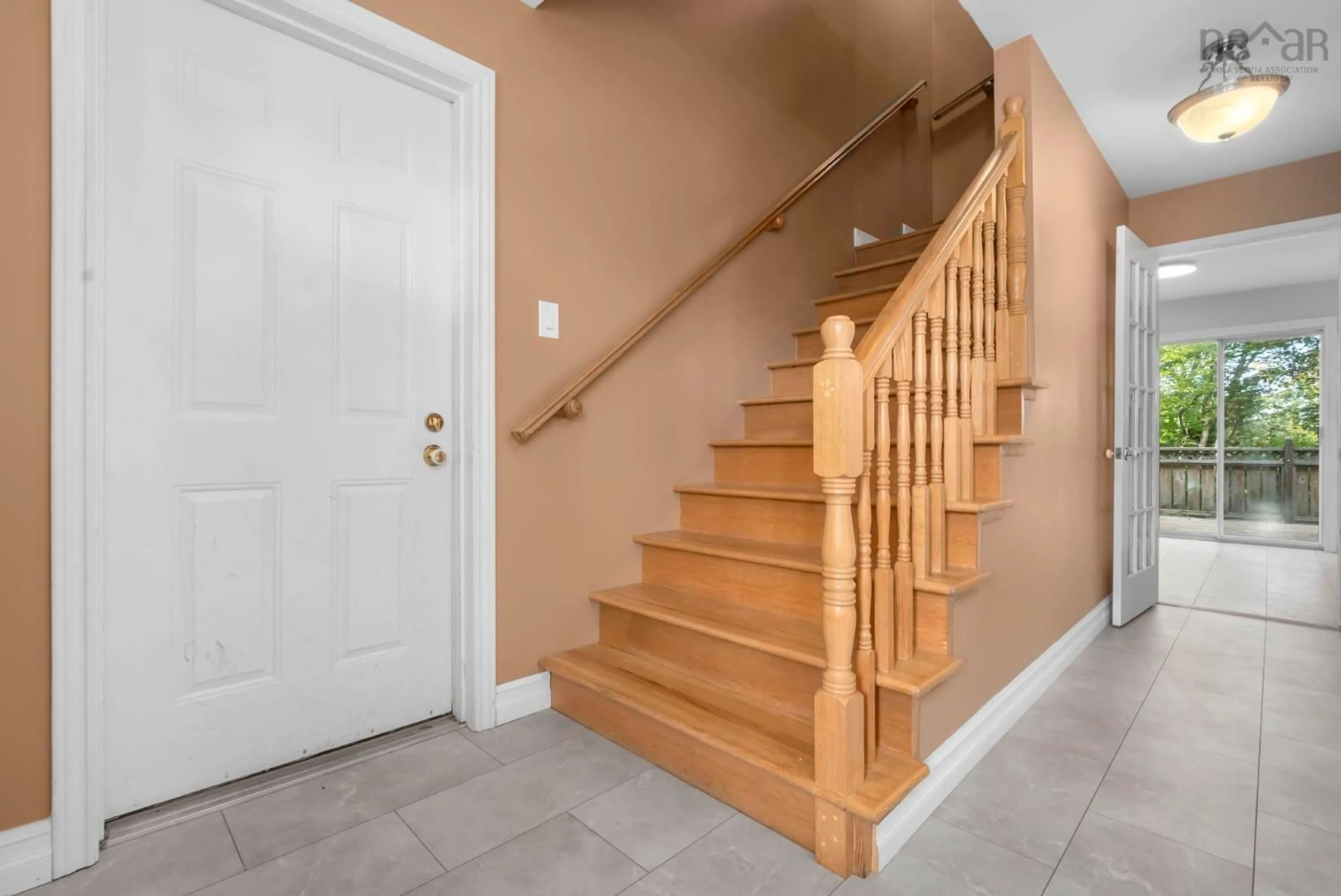 Stairs for 487 Colby Dr, Cole Harbour Nova Scotia B2V 2J9