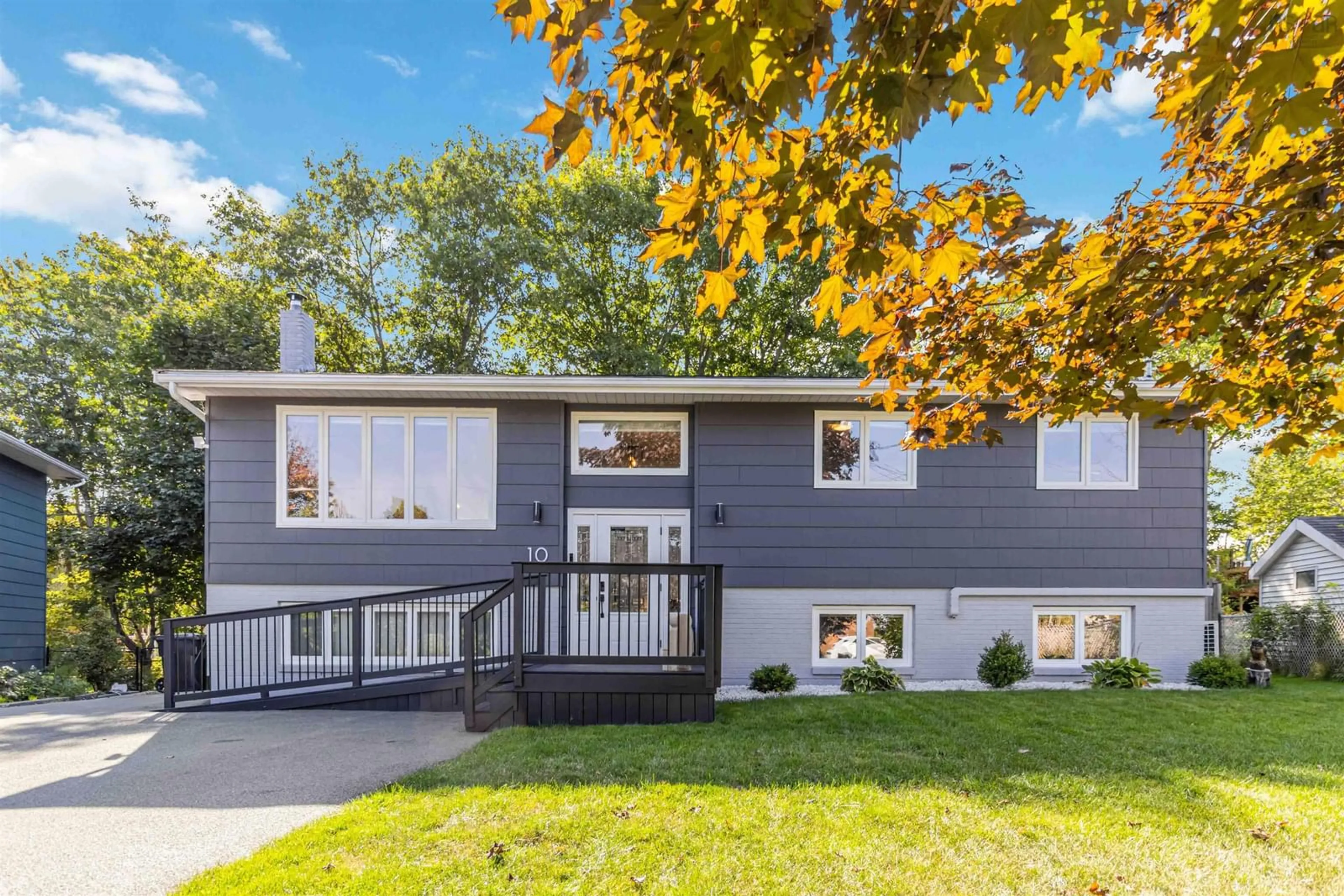 Home with vinyl exterior material, street for 10 Rosewood Crt, Bedford Nova Scotia B2V 2V6