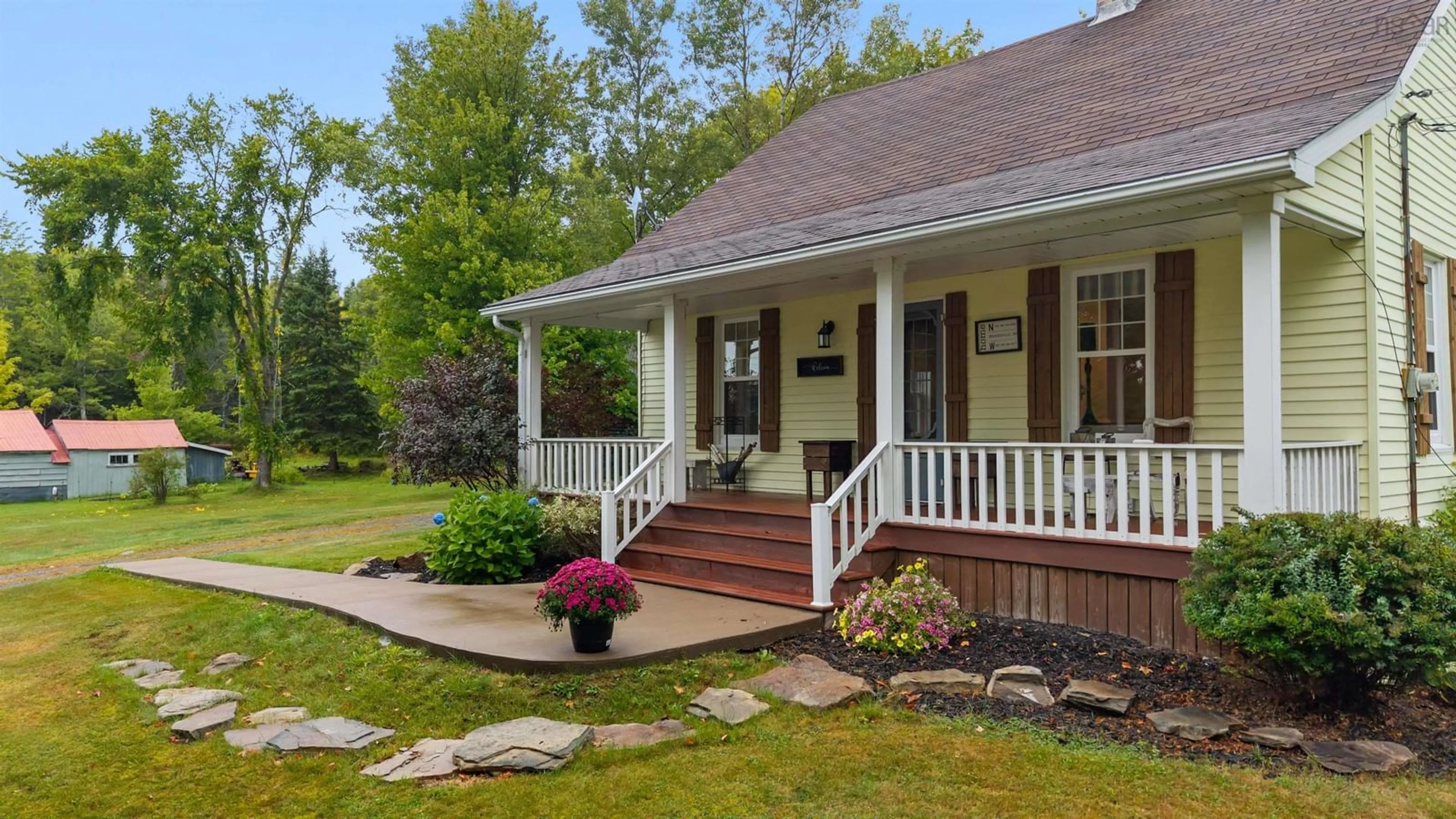 Home with vinyl exterior material, street for 1988 East River East Side Rd, Bridgeville Nova Scotia B0K 1B0