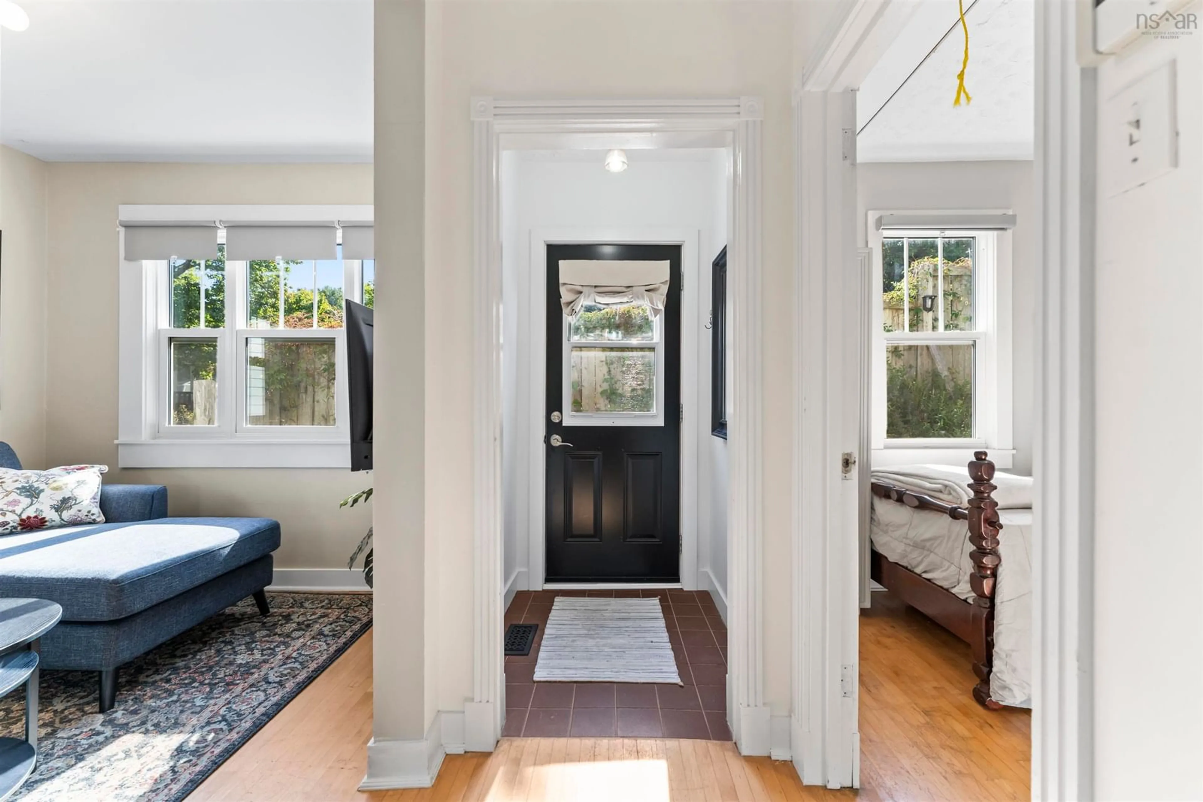 Indoor entryway for 117 Osborne St, Halifax Nova Scotia B3N 3H5