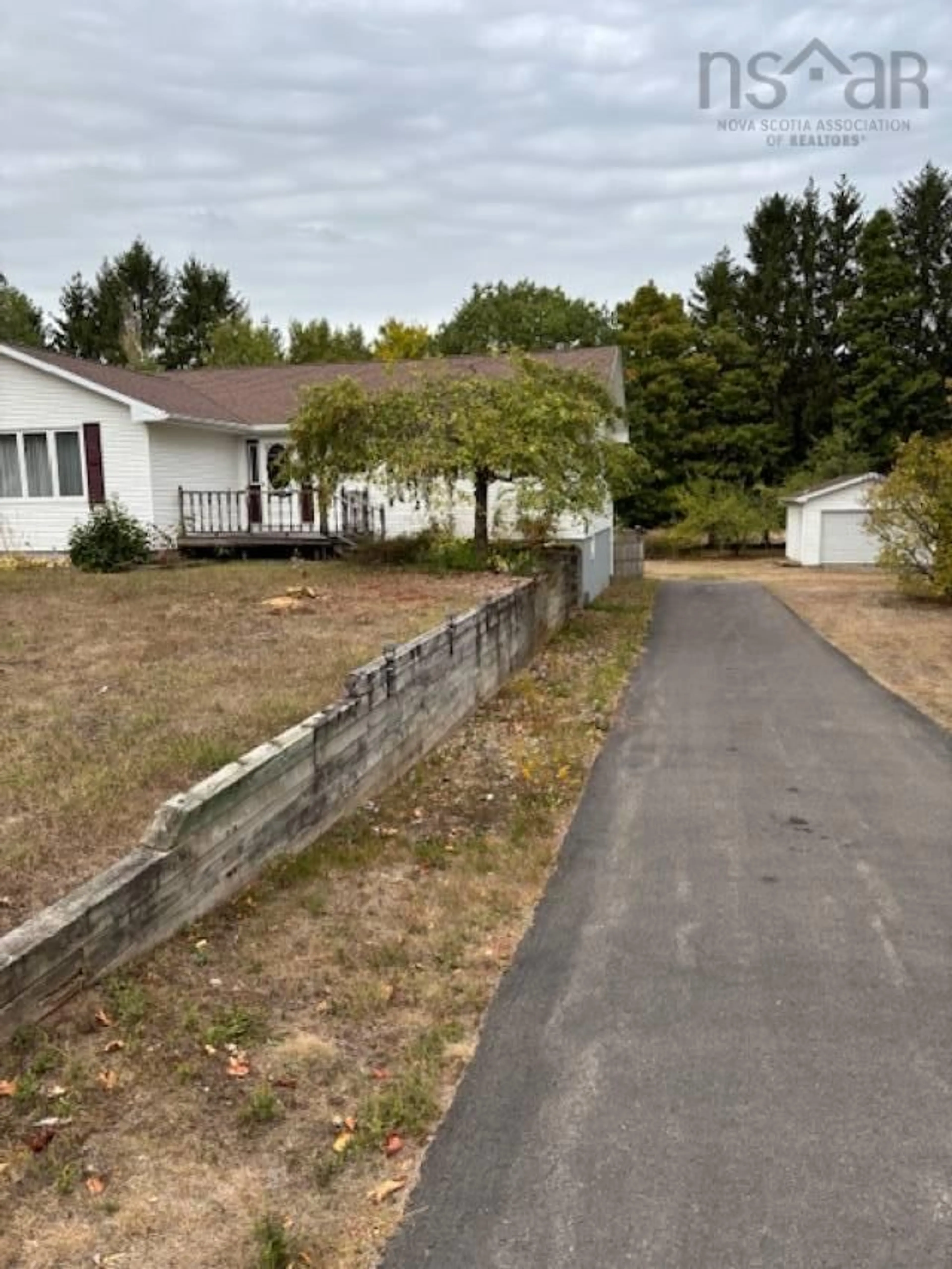 A pic from outside/outdoor area/front of a property/back of a property/a pic from drone, street for 967 Maple St, Waterville Nova Scotia B0P 1V0