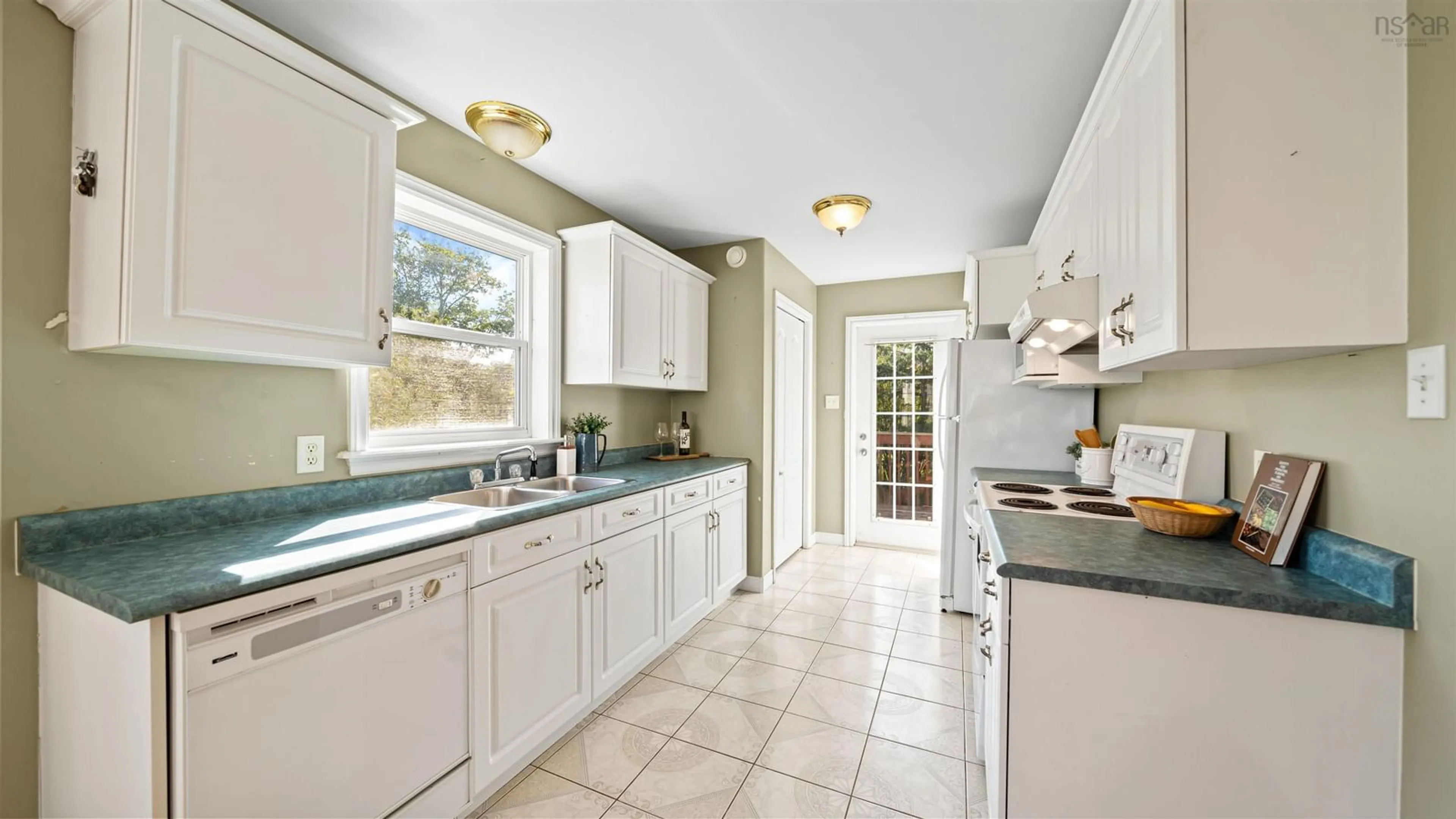 Standard kitchen, ceramic/tile floor for 130 Feruz Cres, Halifax Nova Scotia B3R 2N3