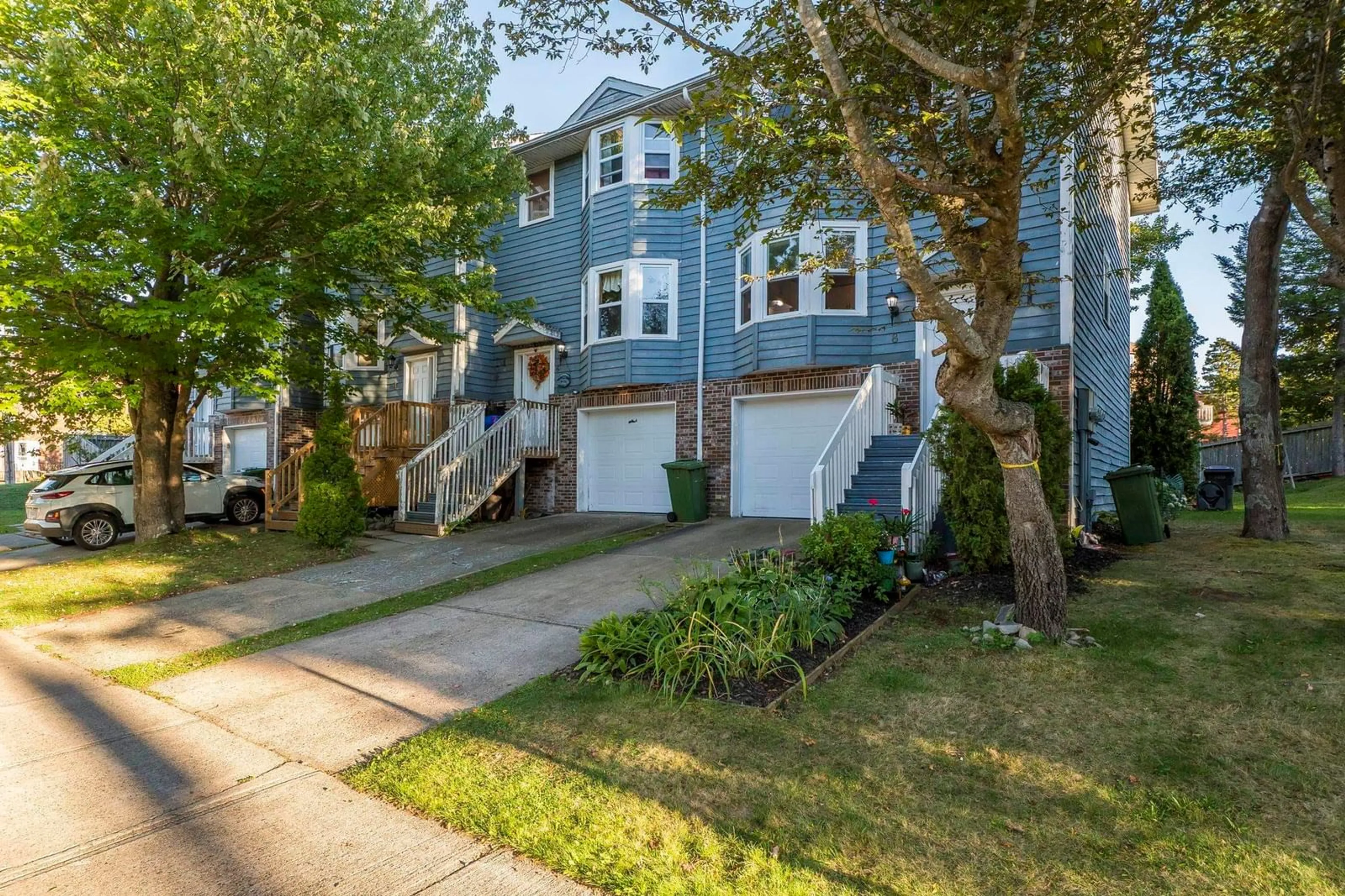 Home with vinyl exterior material, street for 8 Remington Crt, Clayton Park Nova Scotia B3M 3Y6