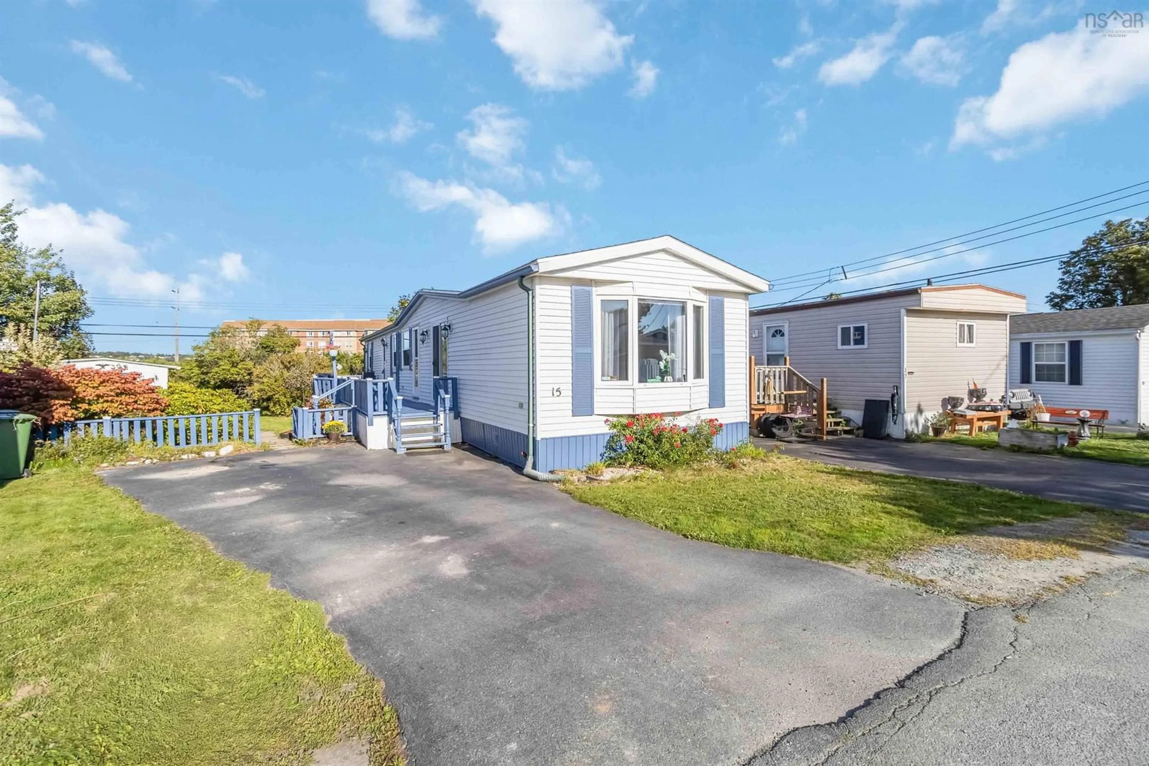 A pic from outside/outdoor area/front of a property/back of a property/a pic from drone, street for 15 Florence Avenue, Dartmouth Nova Scotia B2Y 2A4