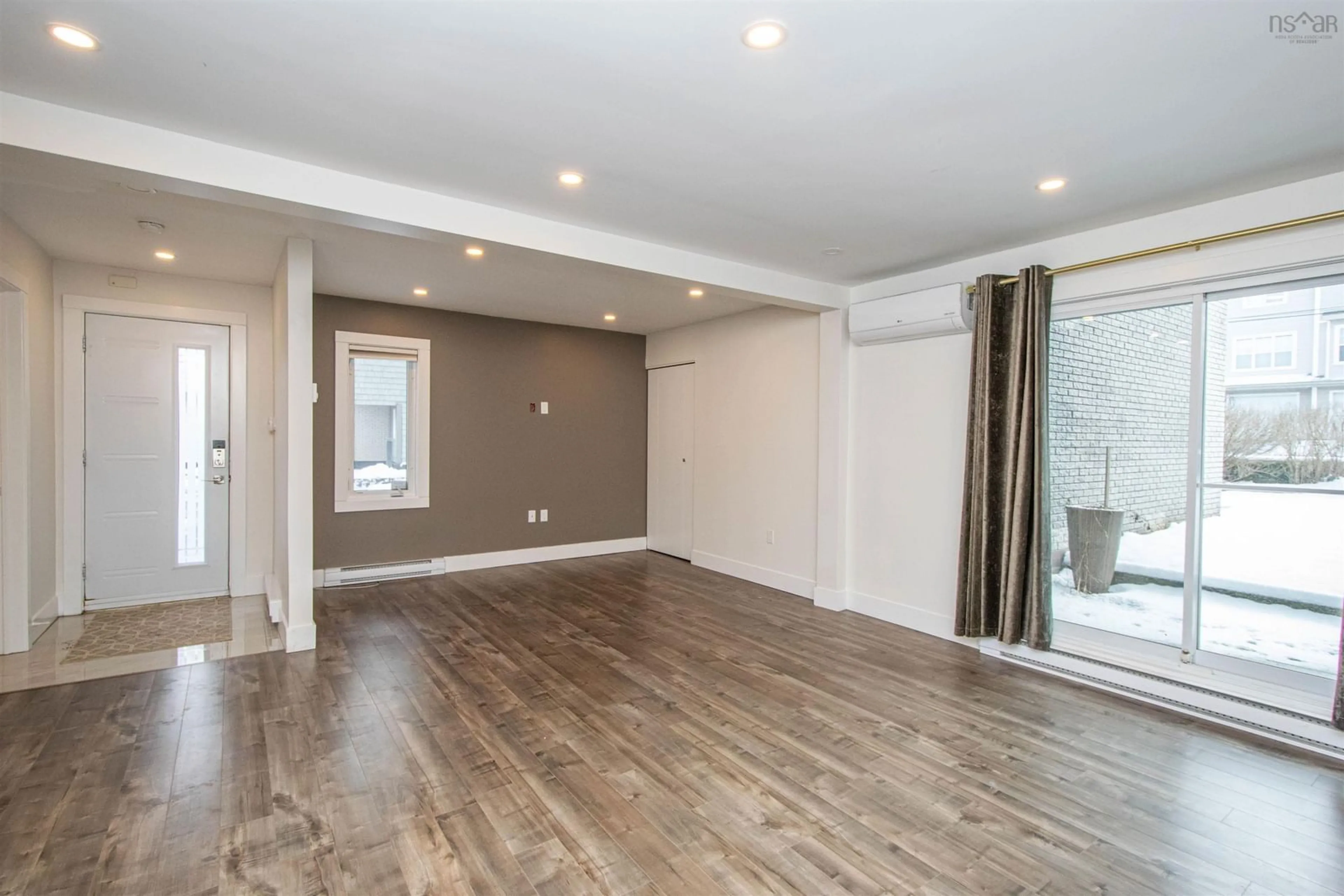 A pic of a room for 5877 Gainsborough Pl, Halifax Nova Scotia B3K 5R7