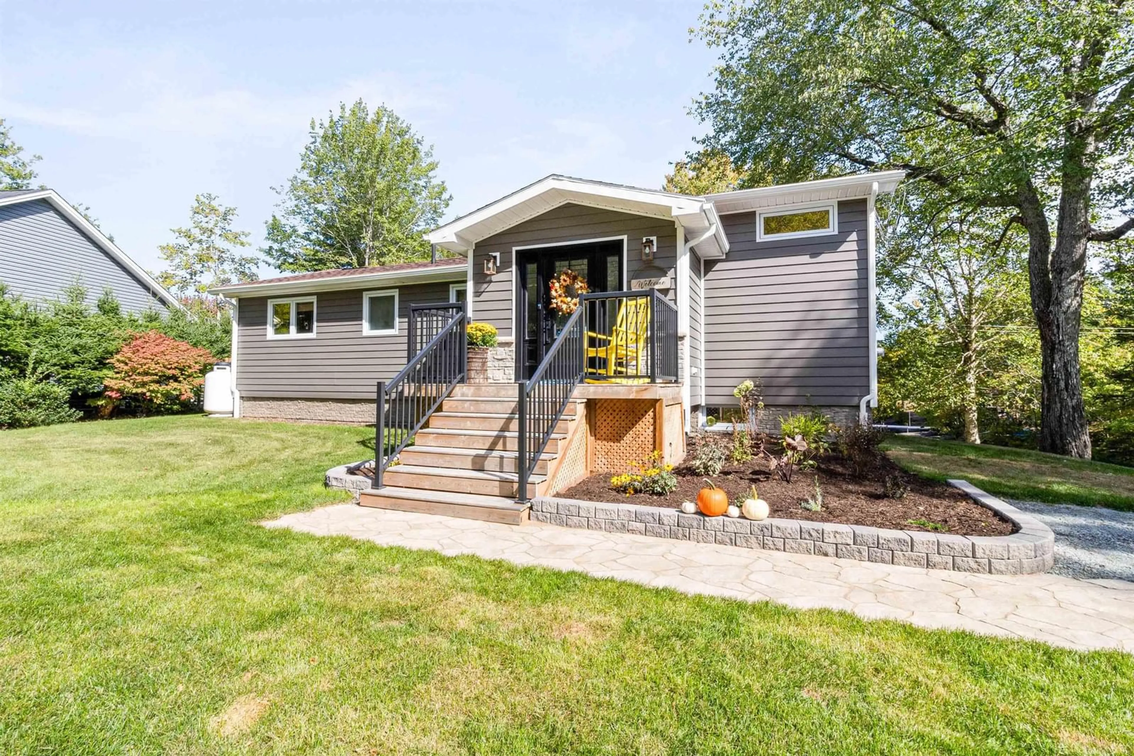 Home with vinyl exterior material, street for 179 Piggott Lake Rd, Lakelands Nova Scotia B0N 1Z0