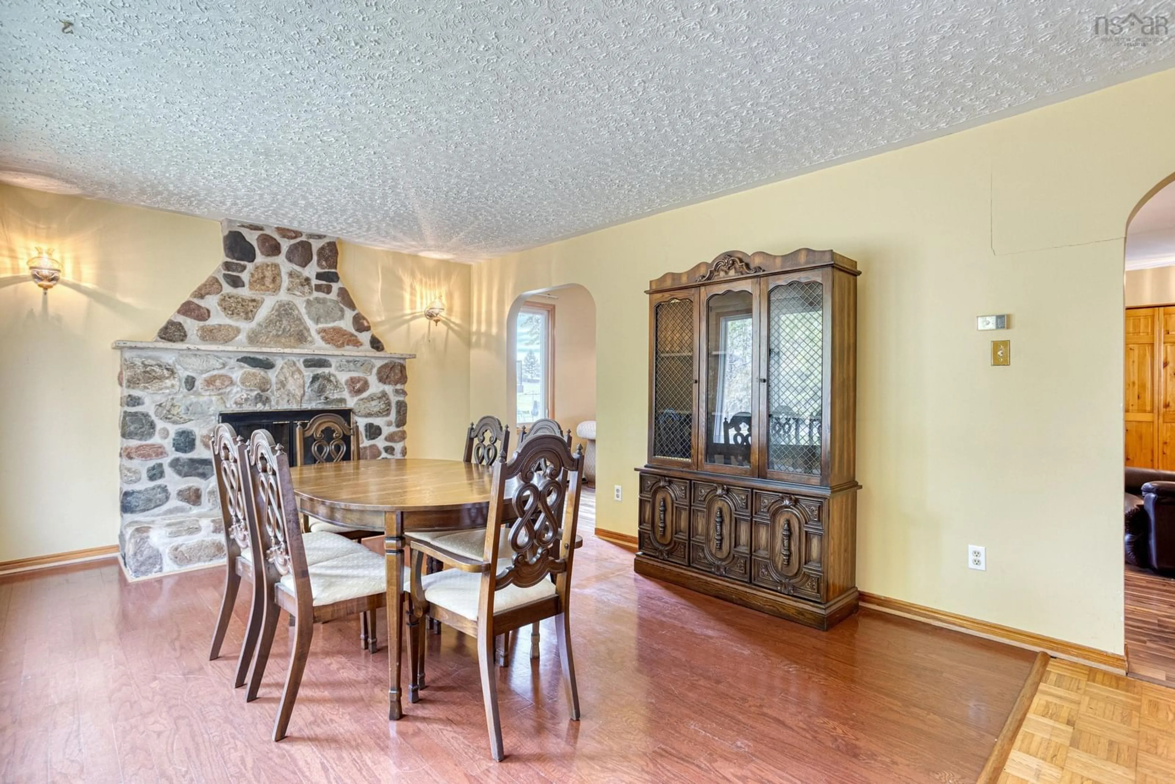 Dining room, wood/laminate floor for 137 Tideview Dr, Lower Truro Nova Scotia B6L 1V3