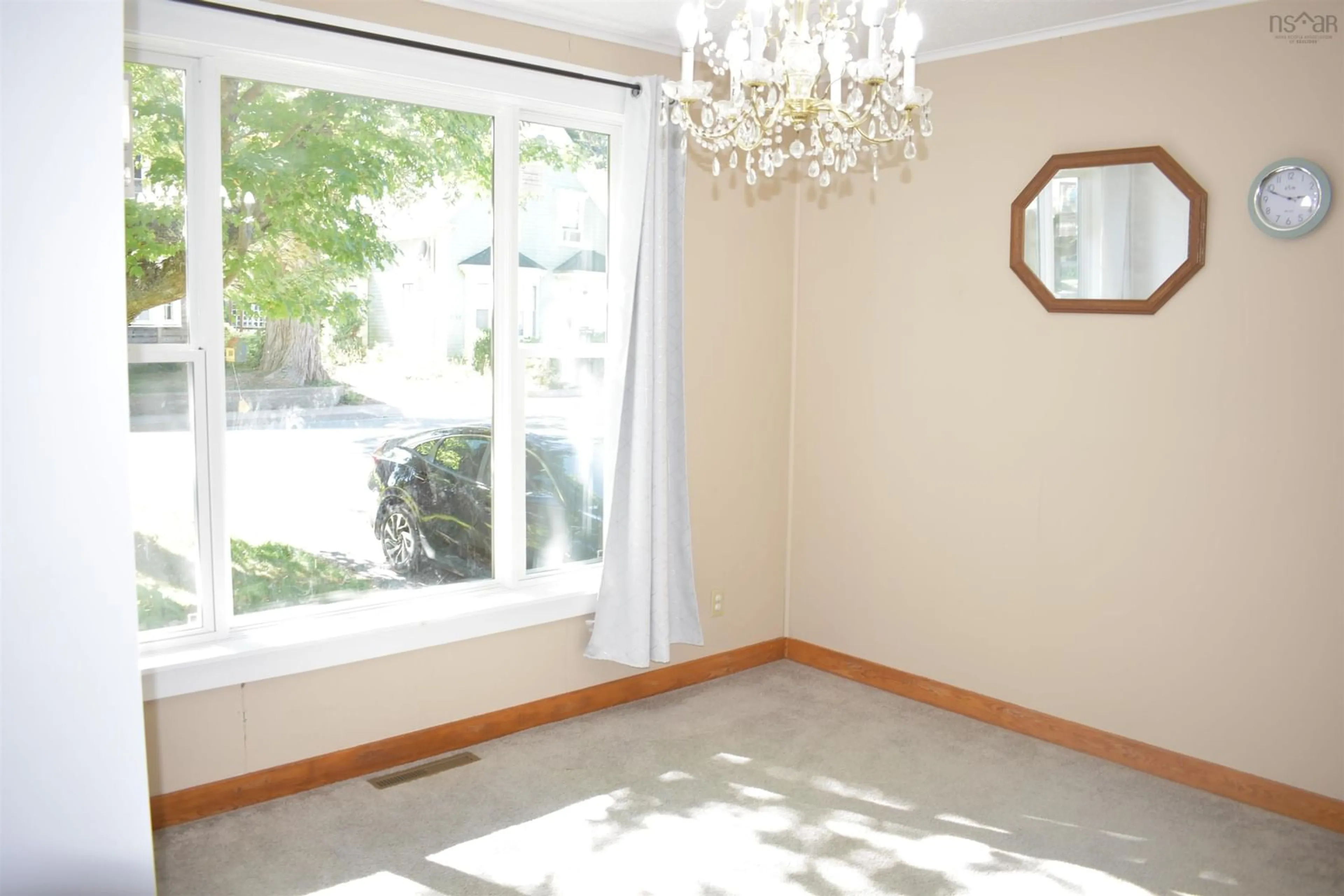 A pic of a room for 112 Bristol Ave, Liverpool Nova Scotia B0T 1K0