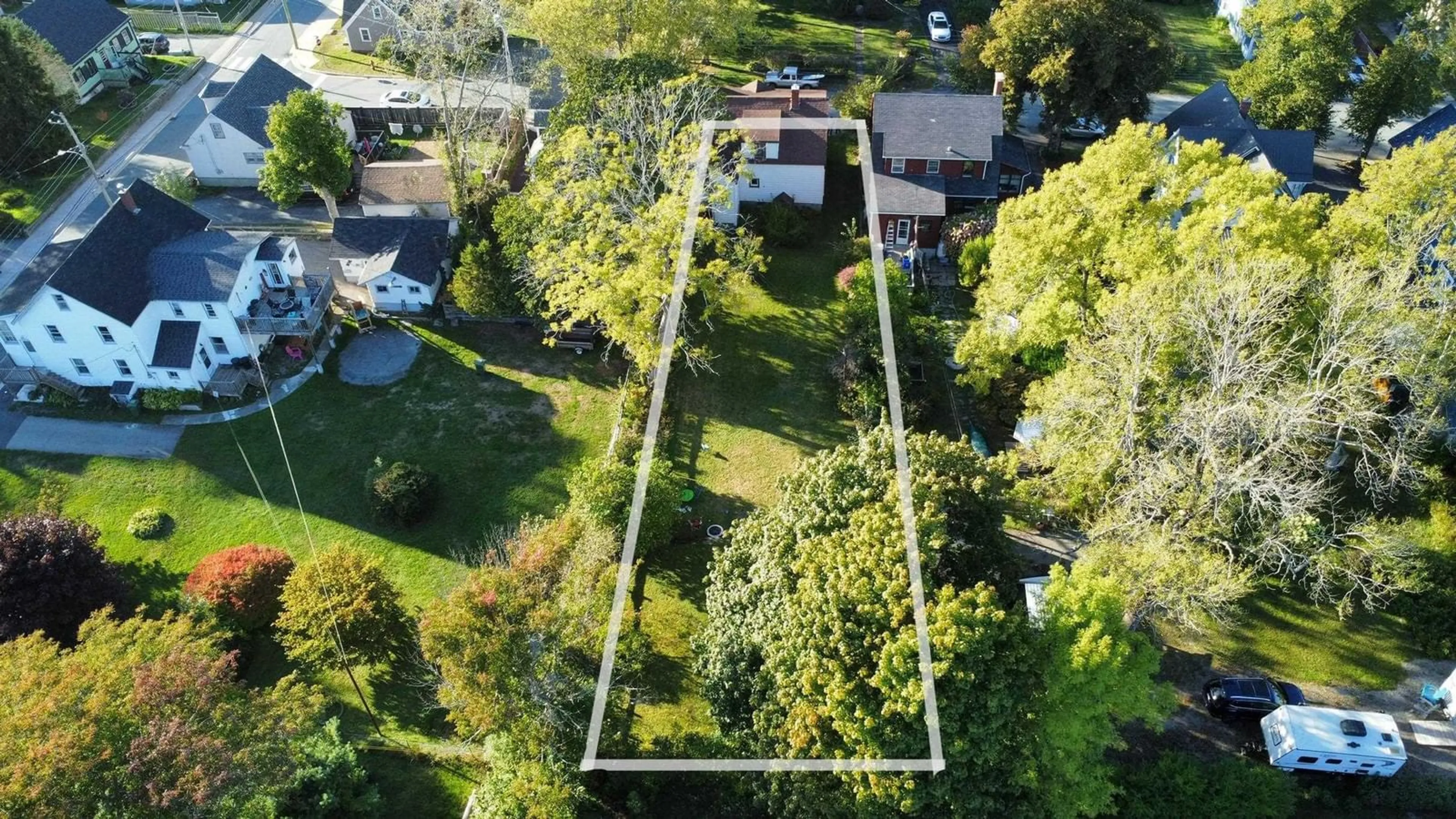 A pic from outside/outdoor area/front of a property/back of a property/a pic from drone, street for 279 Church St, Liverpool Nova Scotia B0T 1K0
