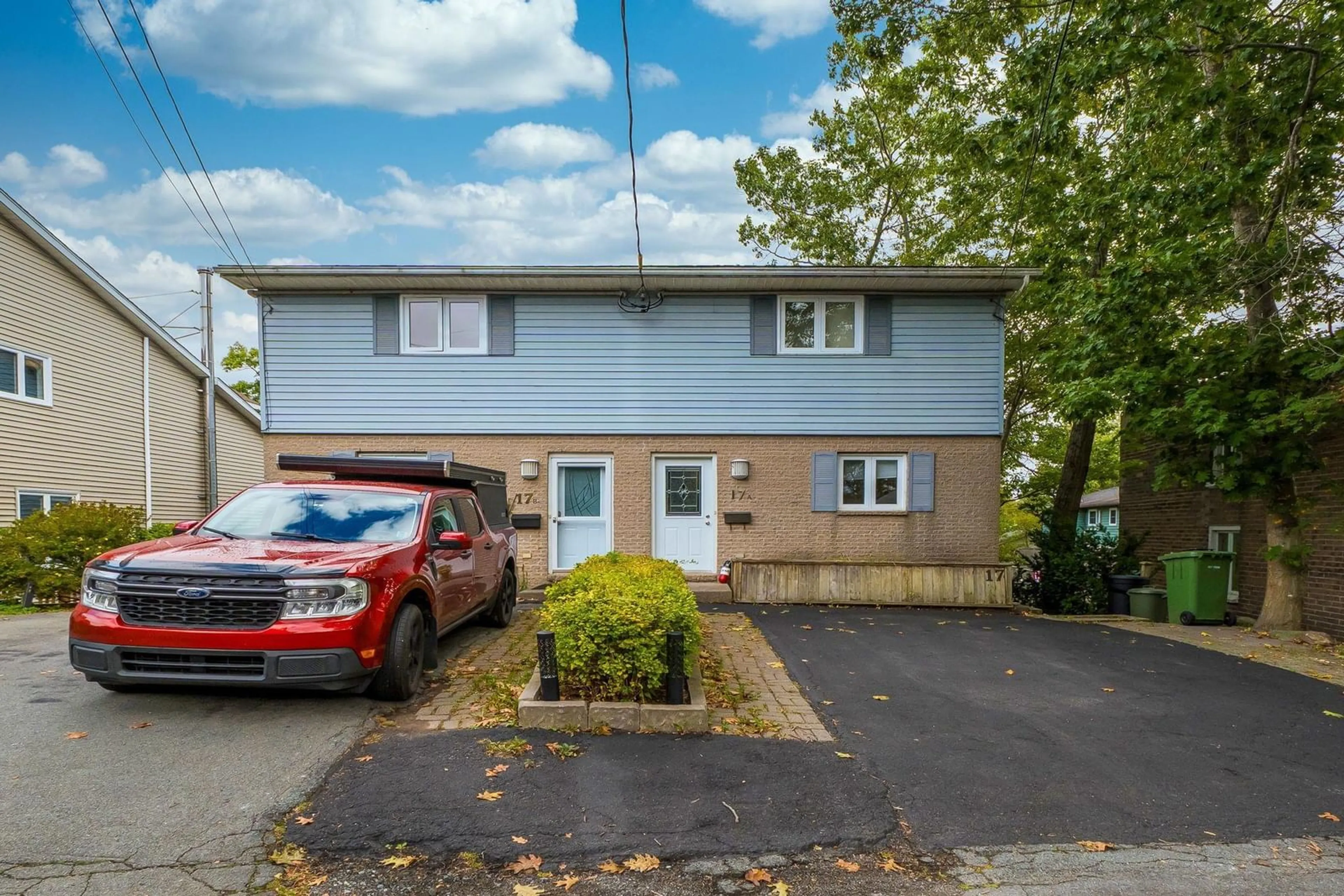 A pic from outside/outdoor area/front of a property/back of a property/a pic from drone, street for 17B Lakeview Point Rd, Dartmouth Nova Scotia B2Y 3H3