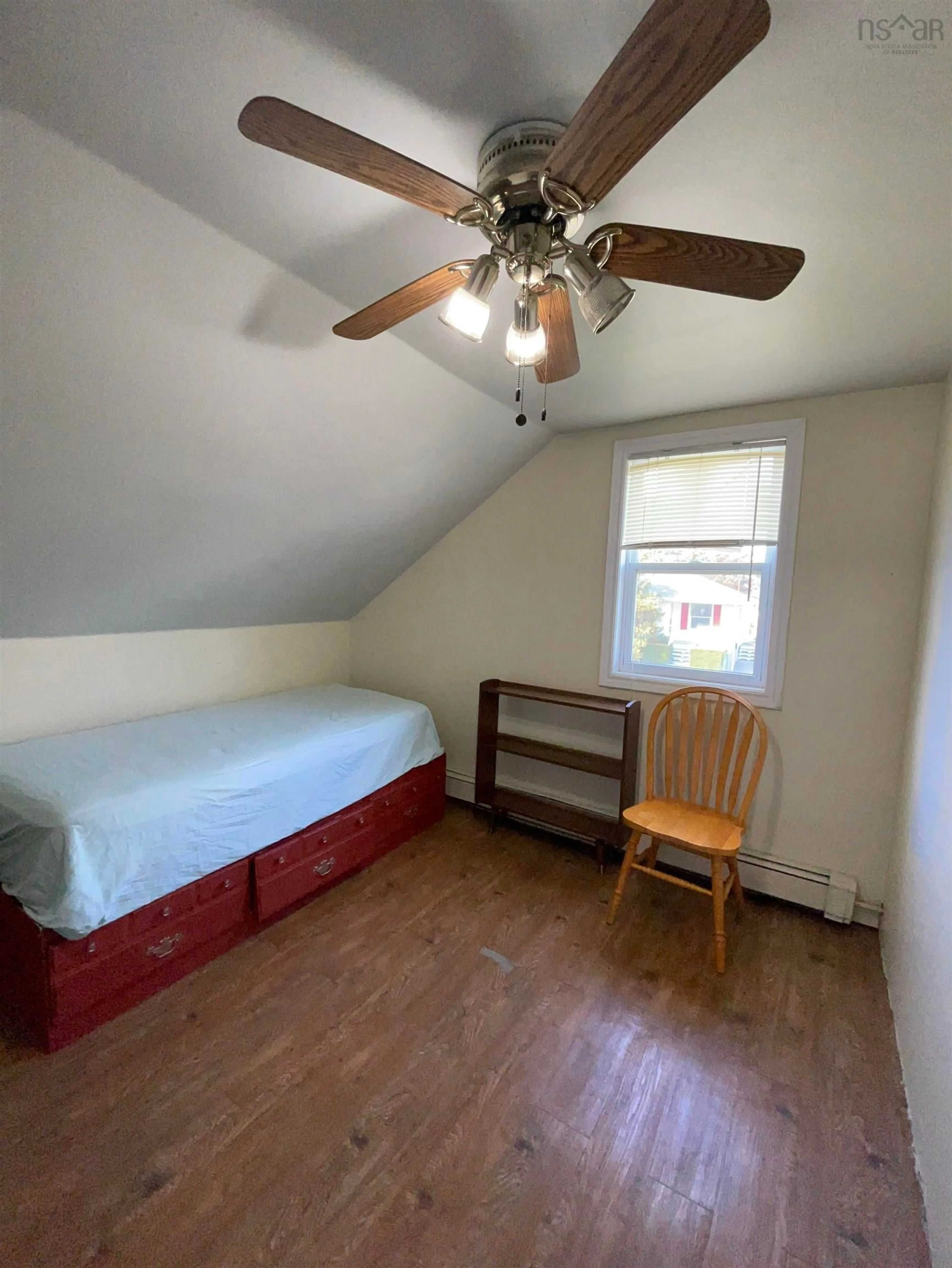 A pic of a room for 88 Catherine St, Glace Bay Nova Scotia B1A 2K3