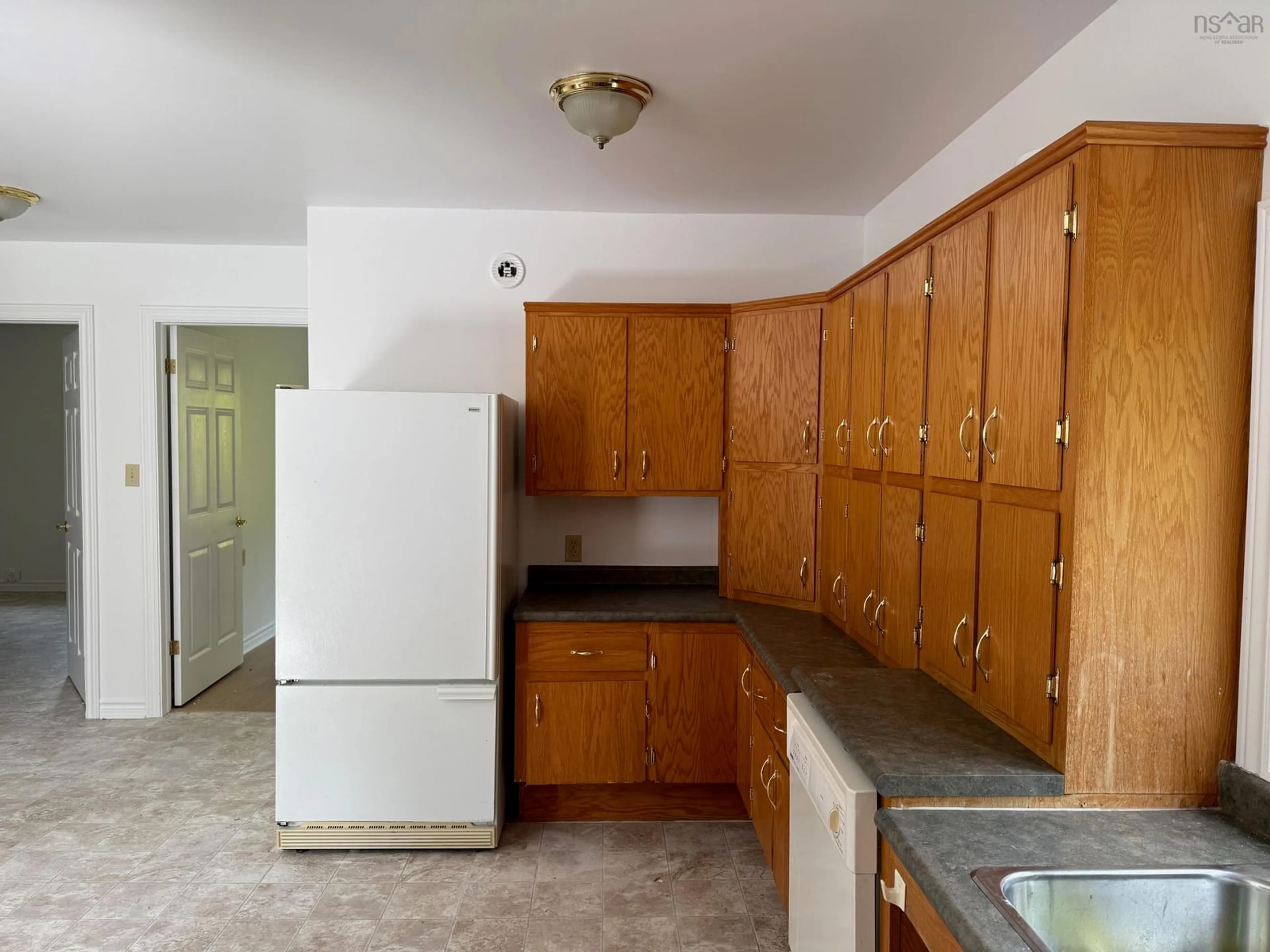 Standard kitchen, unknown for 1030 Highway 325, Blockhouse Nova Scotia B0J 1E0
