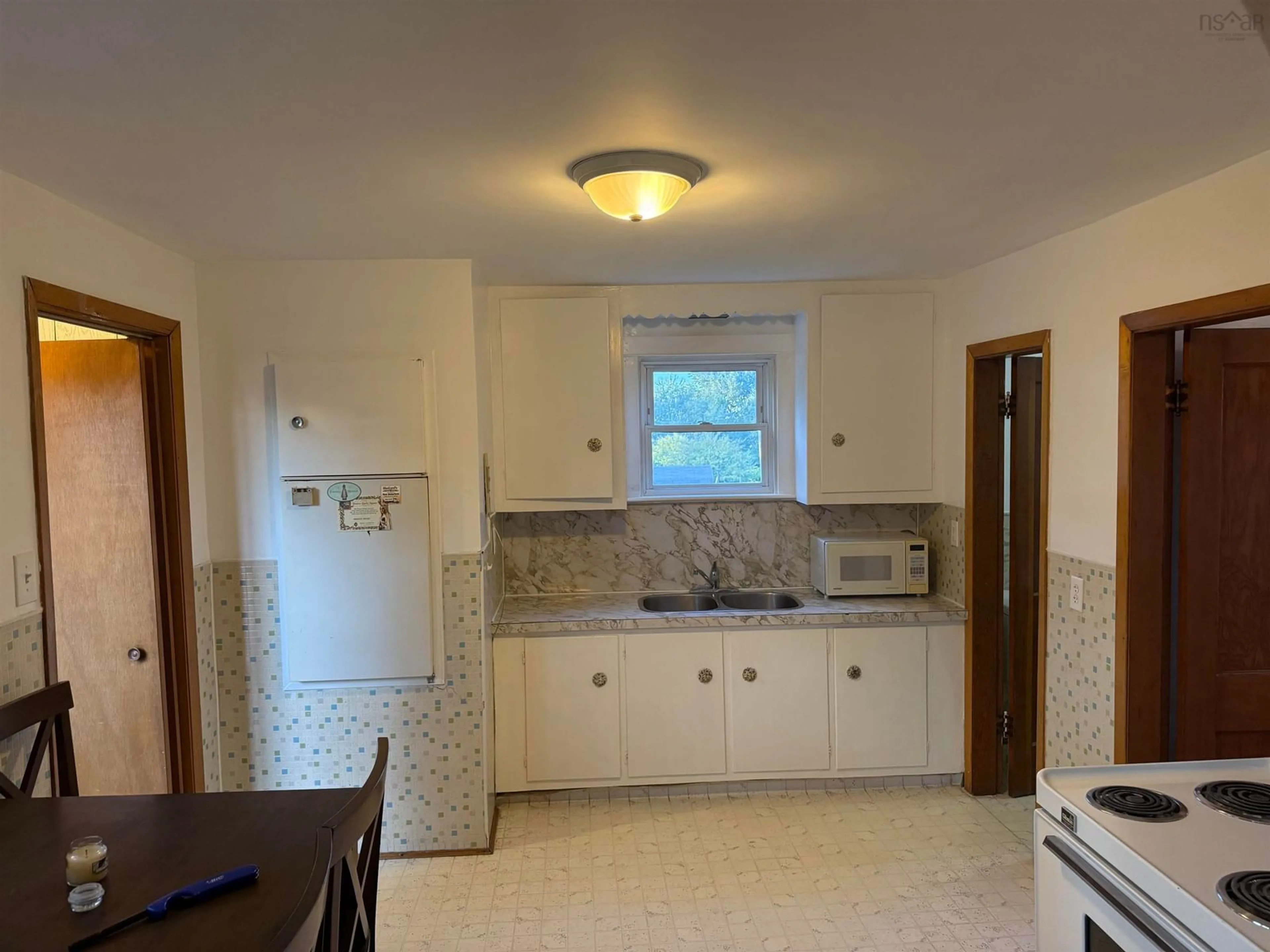 Standard kitchen, ceramic/tile floor for 3513 Spruce Ave, New Waterford Nova Scotia B1H 2C4